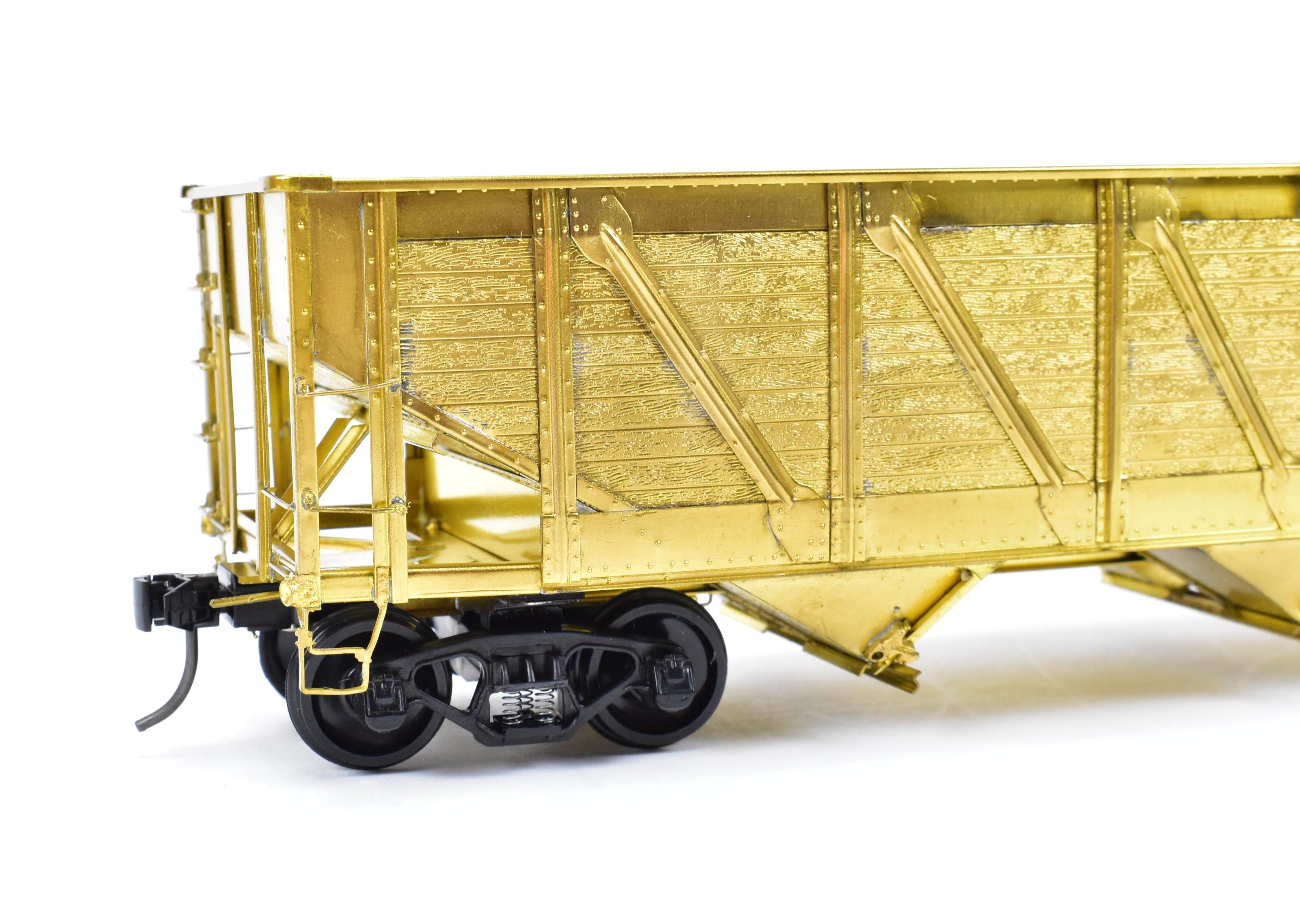 O Brass Precision Scale Co. Norfolk & Western 70-Ton Triple Bay Hopper Model