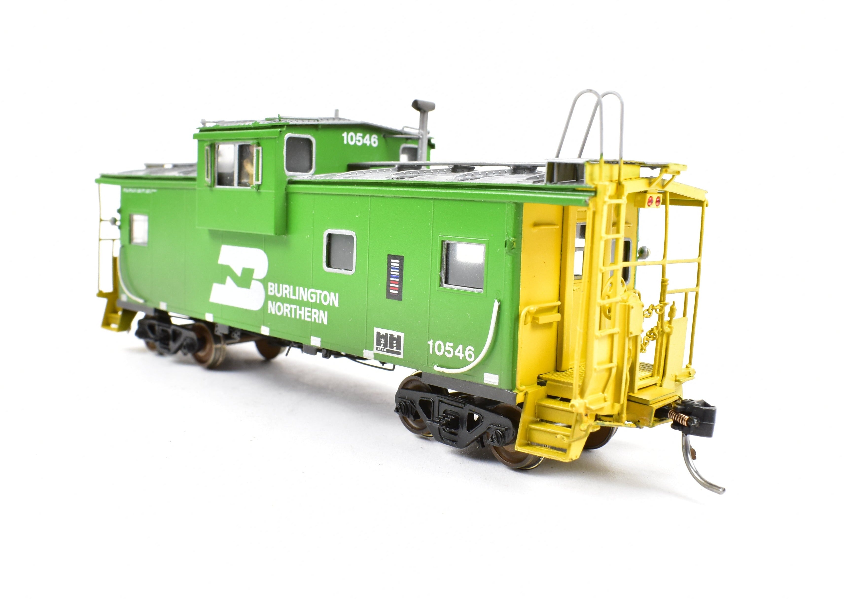 HO Scale Brass OMI Burlington Northern Caboose #10546 Pro Painted