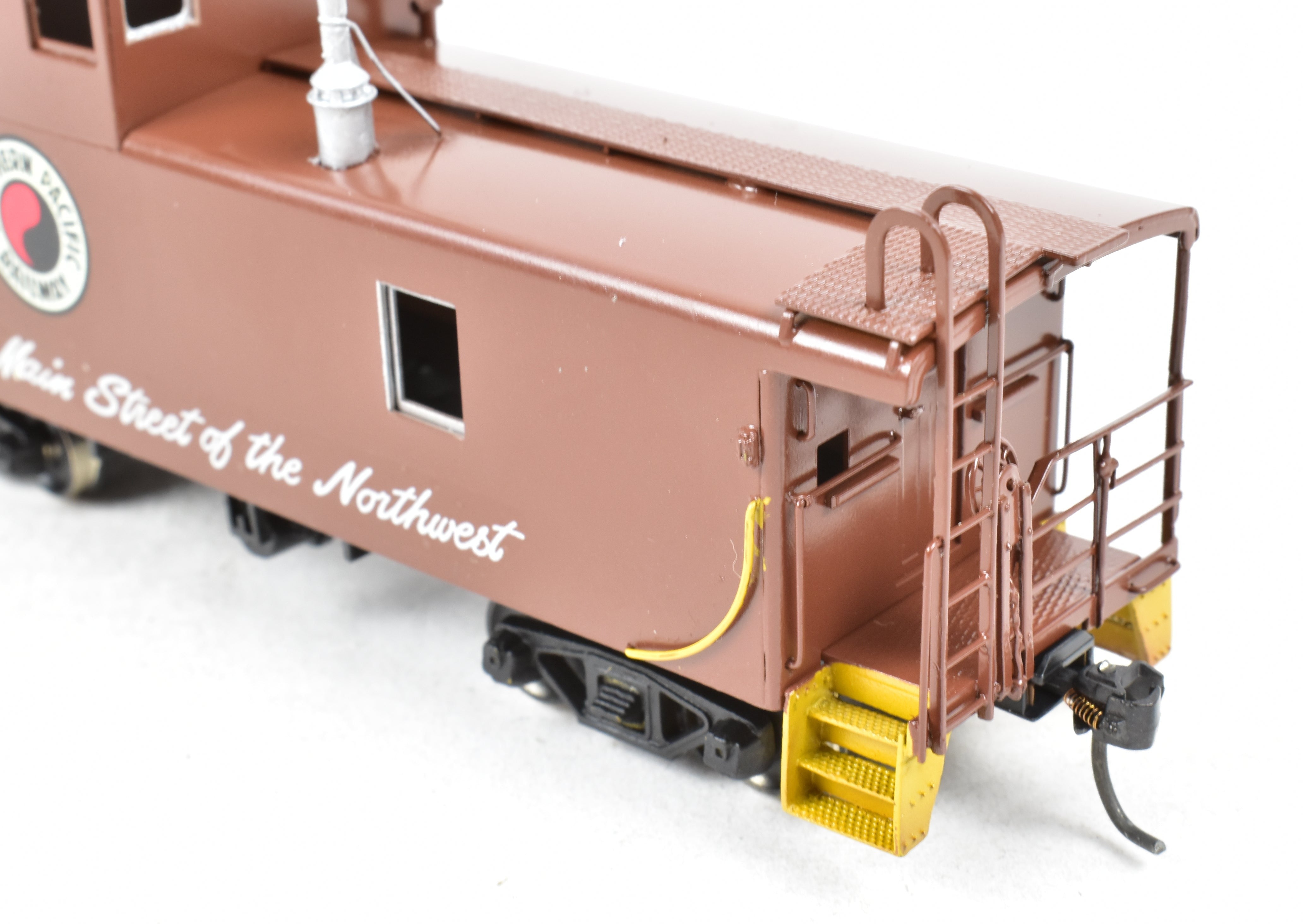 HO Scale Brass Model - Overland Models, Inc. (OMI) Northern Pacific Steel Caboose with Tall Cupola, CP No. 1004