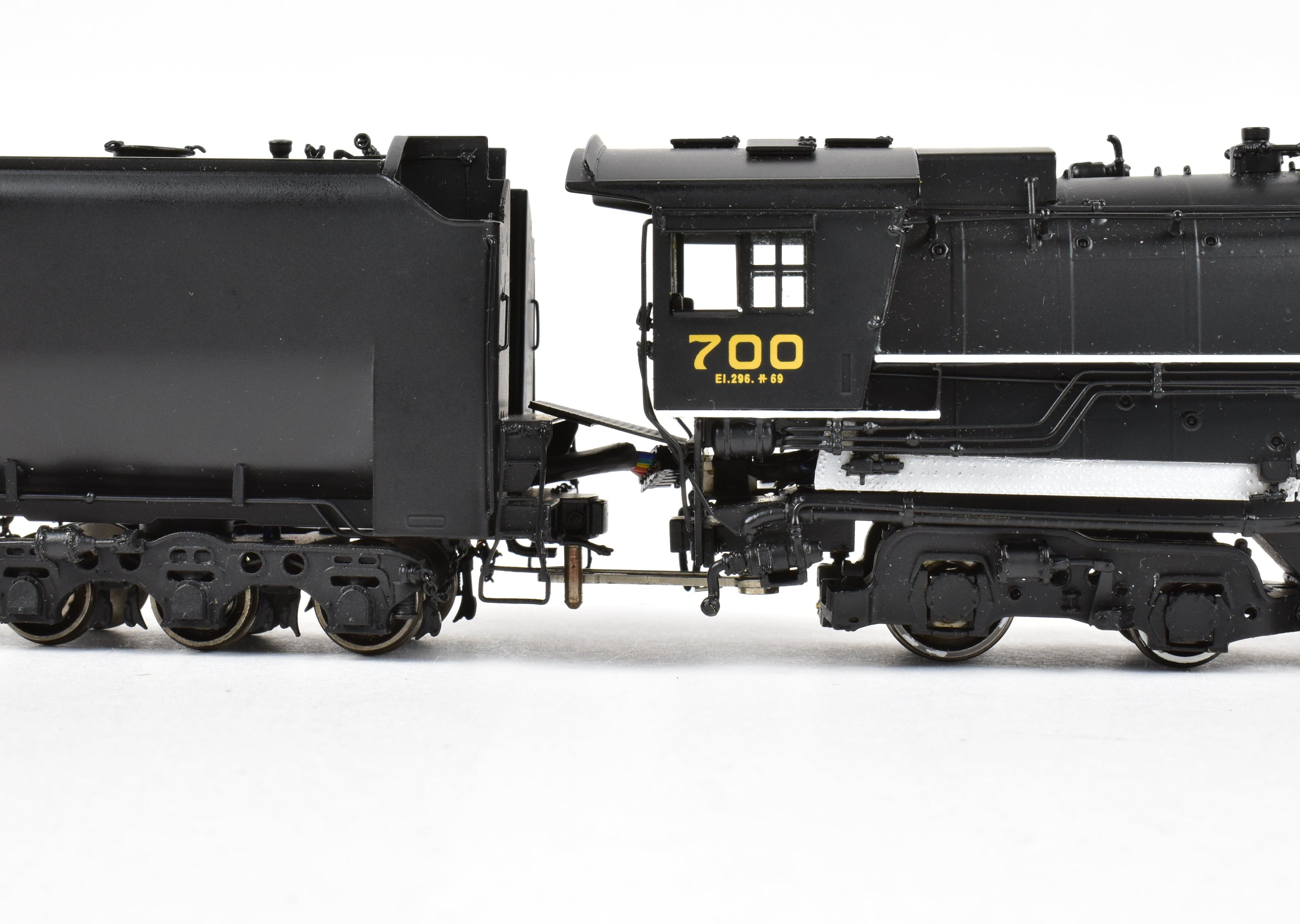 Sunset Models HO Brass SP&S E-1 4-8-4 FP #700 with QSI DCC & Sound