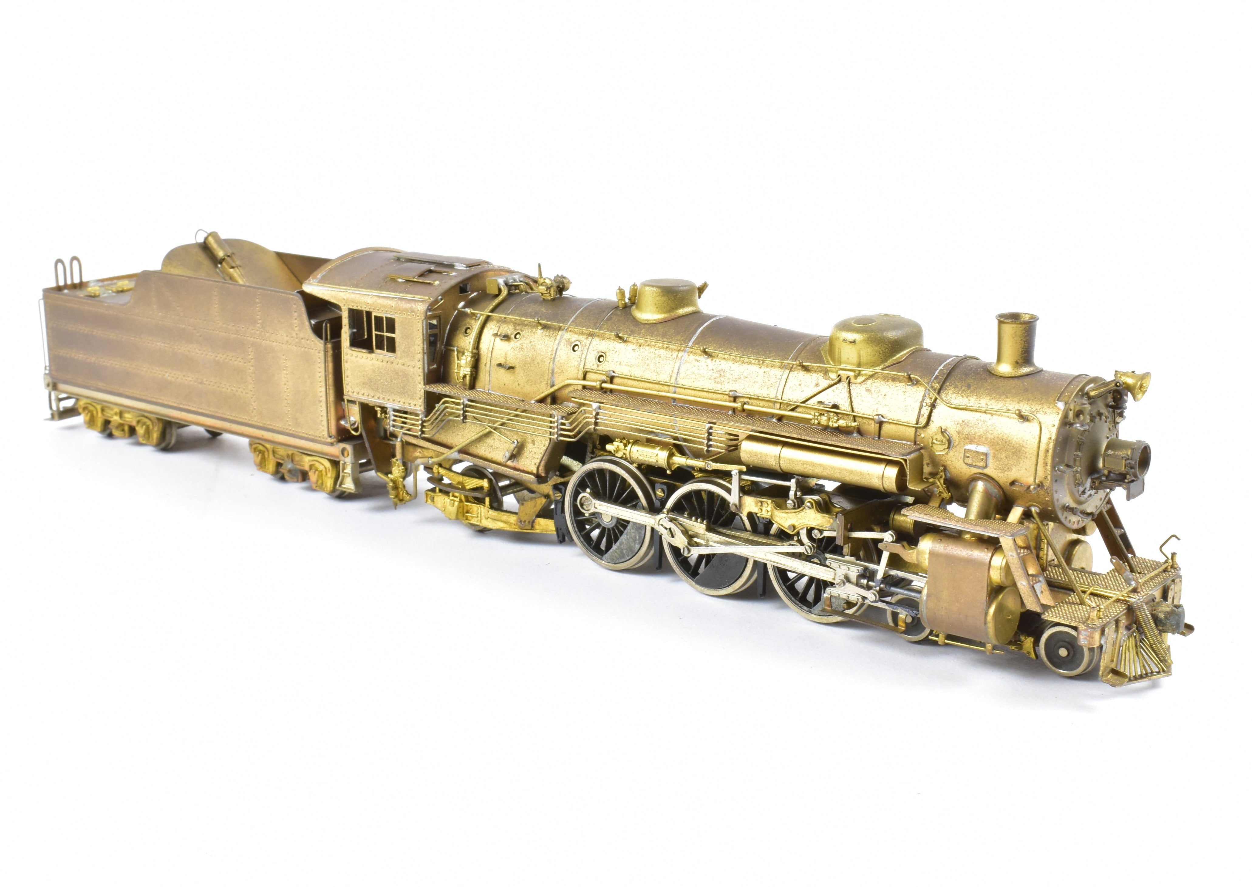 HO Scale Brass Pacific Fast Mail Model - United USRA (United States Railway Administration) for Various Roads 4-6-2 Light Pacific Steam Locomotive