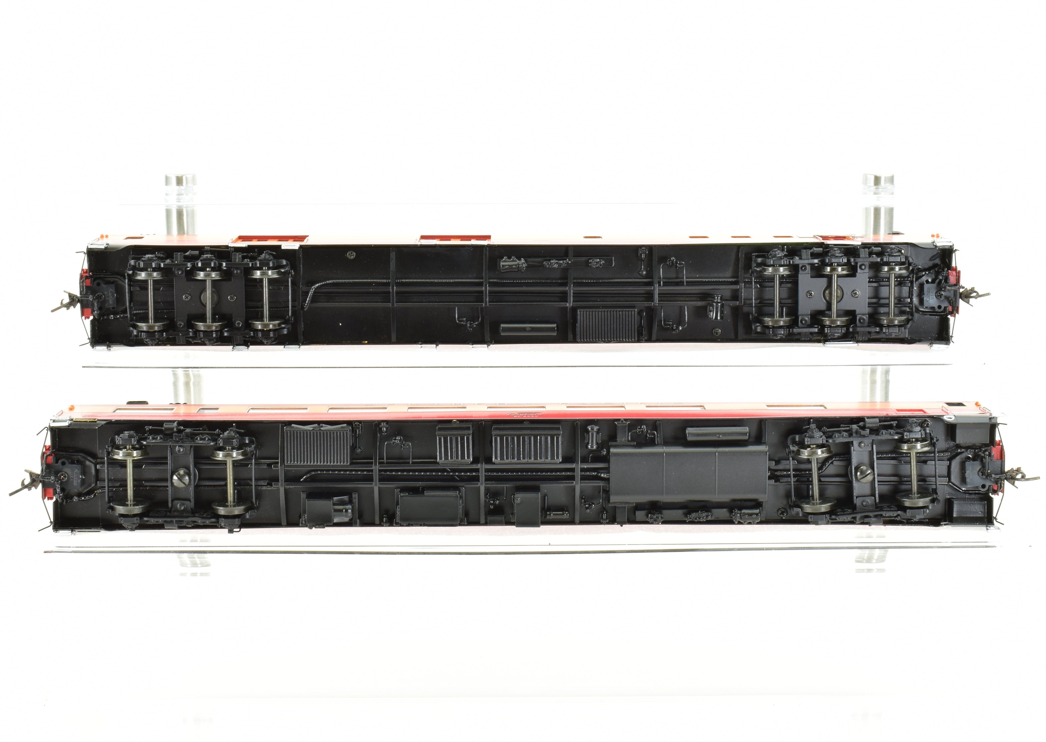 HO Scale Brass Model Train Consignment Set - Challenger Imports SP - Southern Pacific 1955 Shasta Daylight 10 - Car Train Set with FP