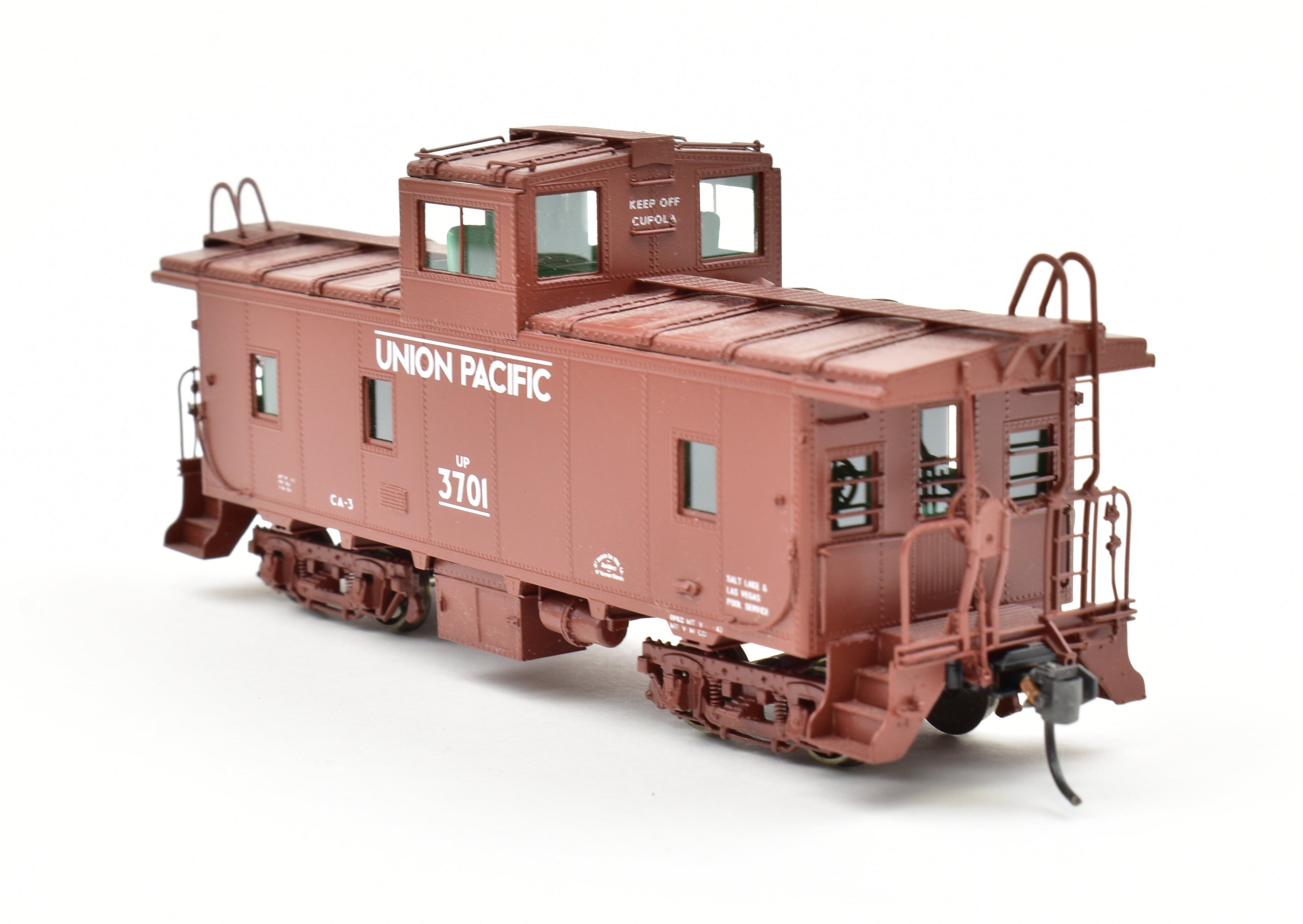 HO Scale Brass Caboose Model - OMI (Overland Models, Inc.) Union Pacific CA - 3 Caboose from 2000 Run with Full Interior