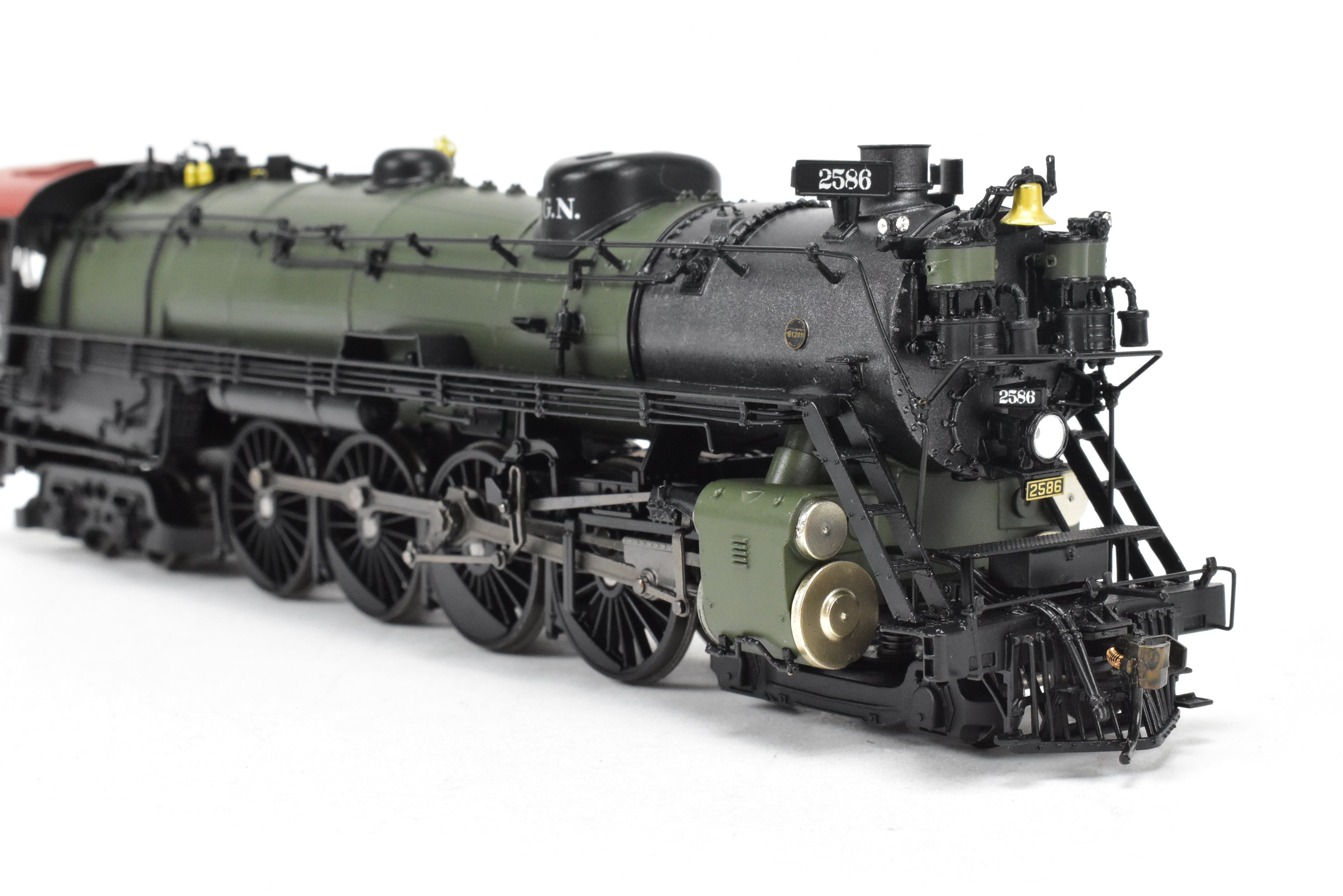 HO Scale Brass Hybrid BLI Great Northern S - 2 4 - 8 - 4 FP 2586 with DCC and Sound