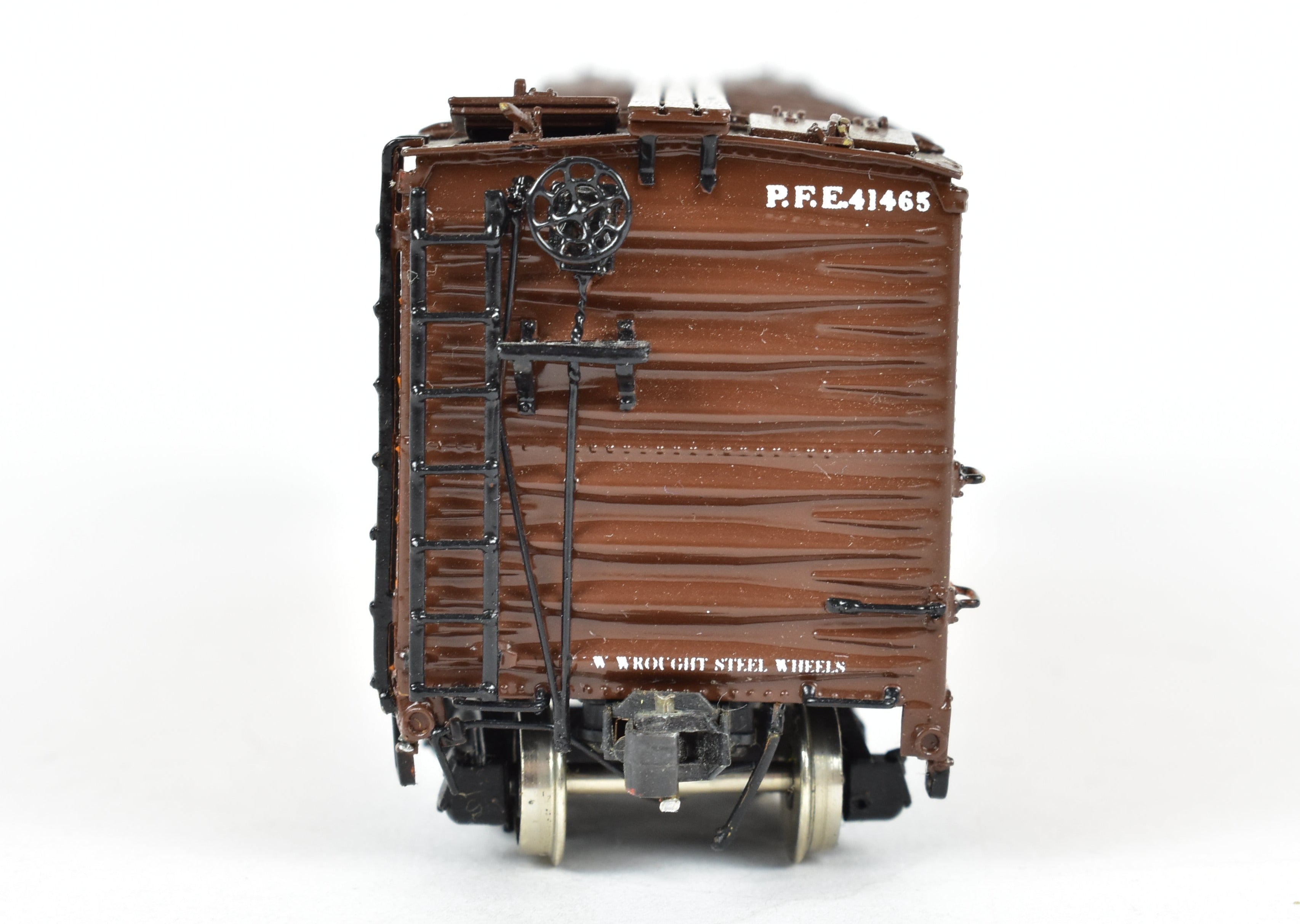 High - Quality HO Scale Brass Challenger Imports CIL Pacific Fruit Express R - 40 - 10 Refrigerator Car Model with FP #41465