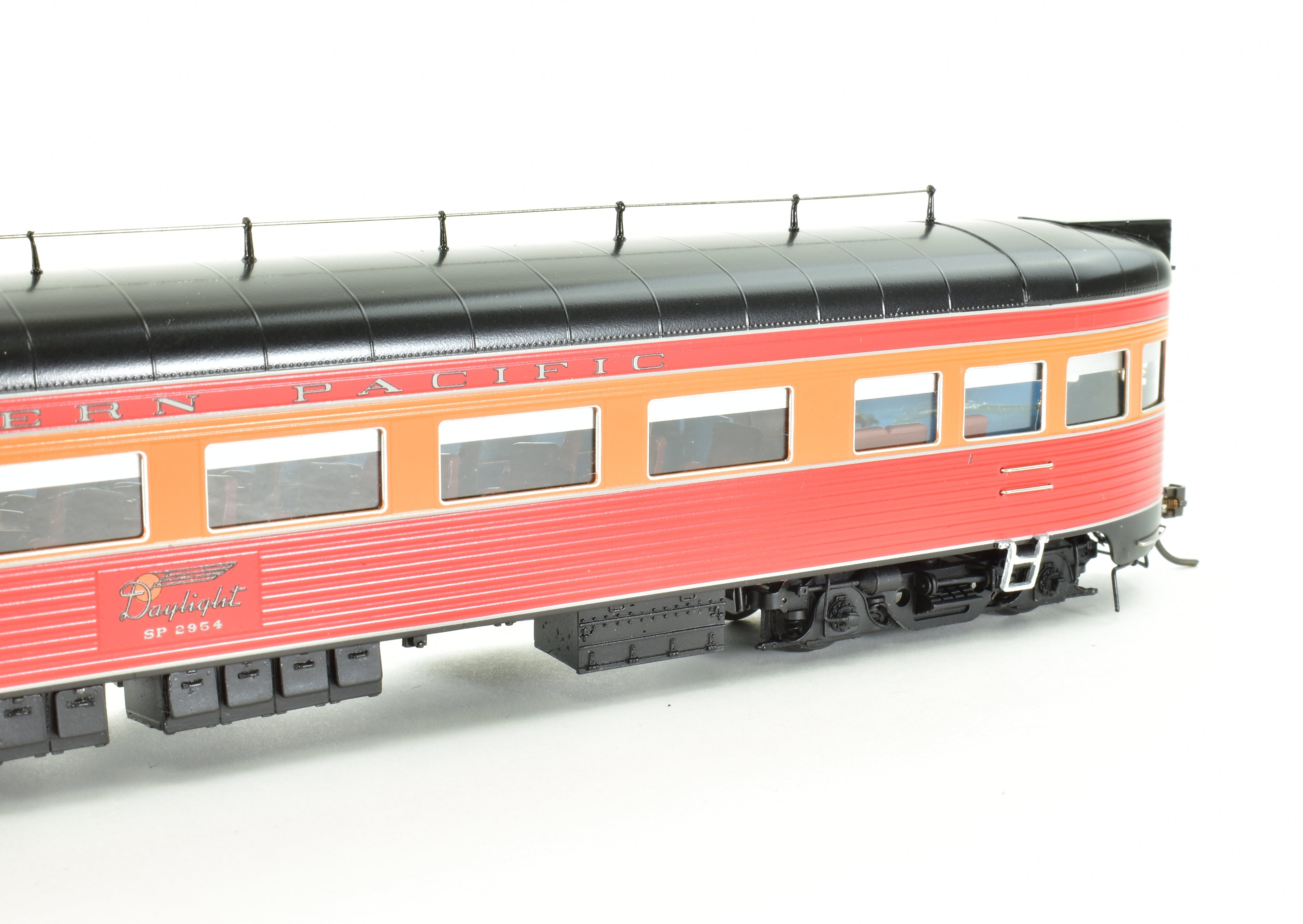 HO Scale Brass Model Train Consignment Set - Challenger Imports SP - Southern Pacific 1955 Shasta Daylight 10 - Car Train Set with FP