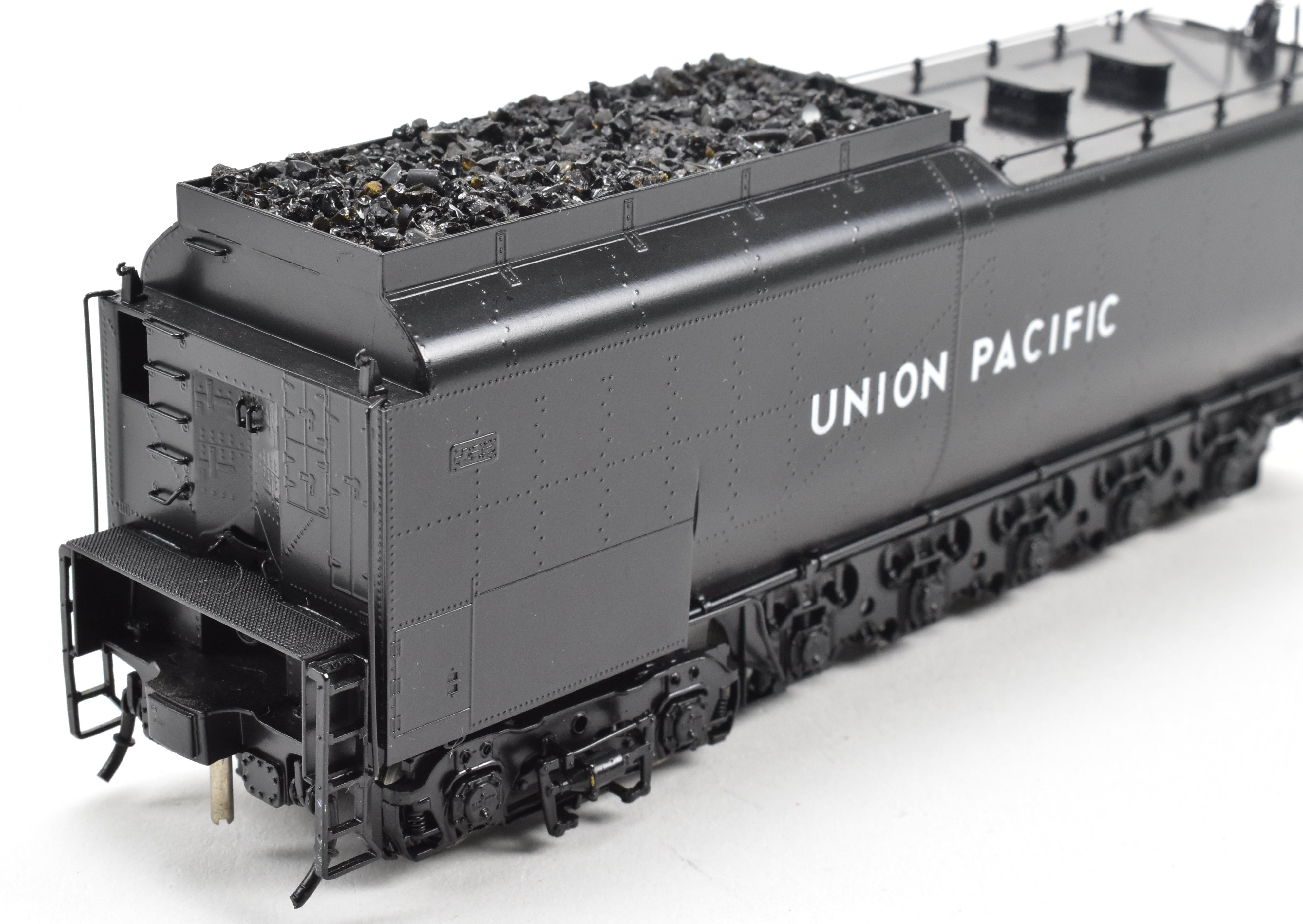 HO Scale Brass Union Pacific 4-6-6-4 Challenger FP 3985 Excursion Model by Overland