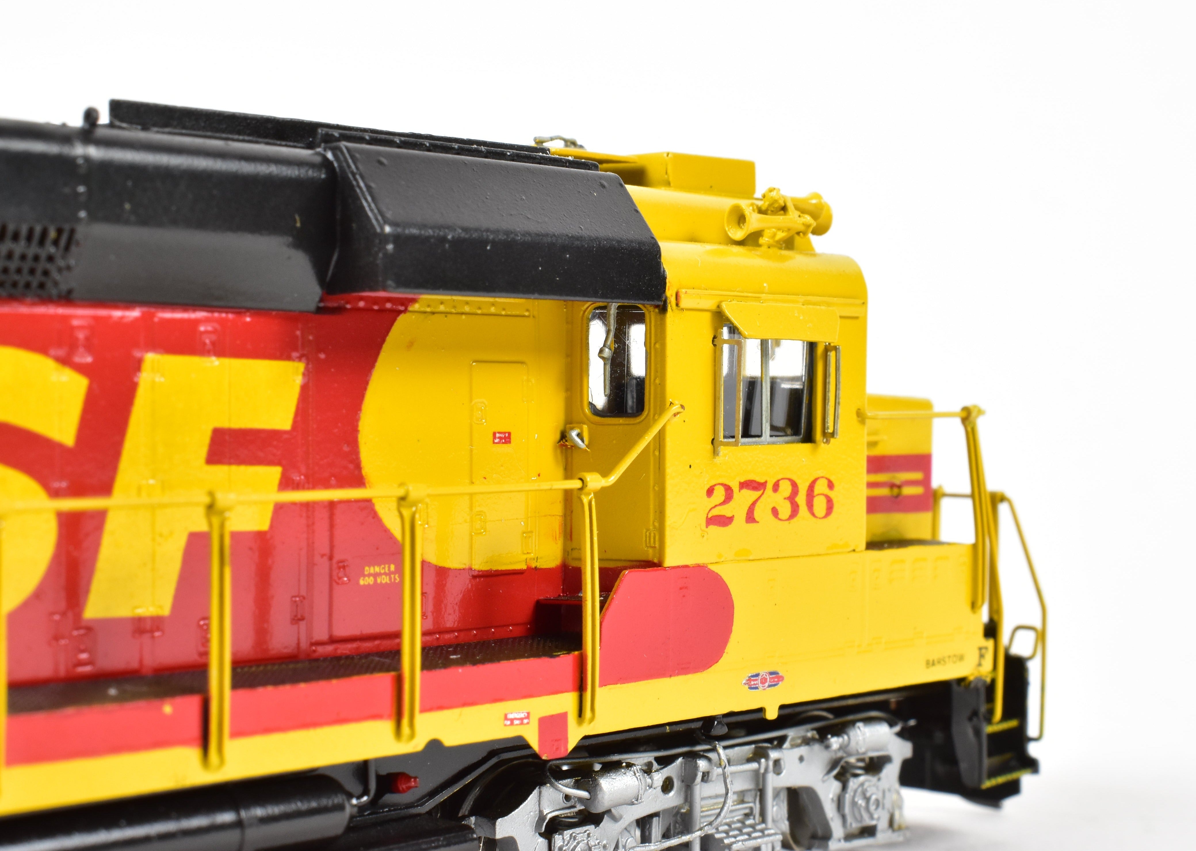 HO Scale Brass Model Train by Overland Models Inc. (OMI) - AT&SF Santa Fe EMD GP30u Rebuild in SPSF Merger Kodachrome Paint Scheme