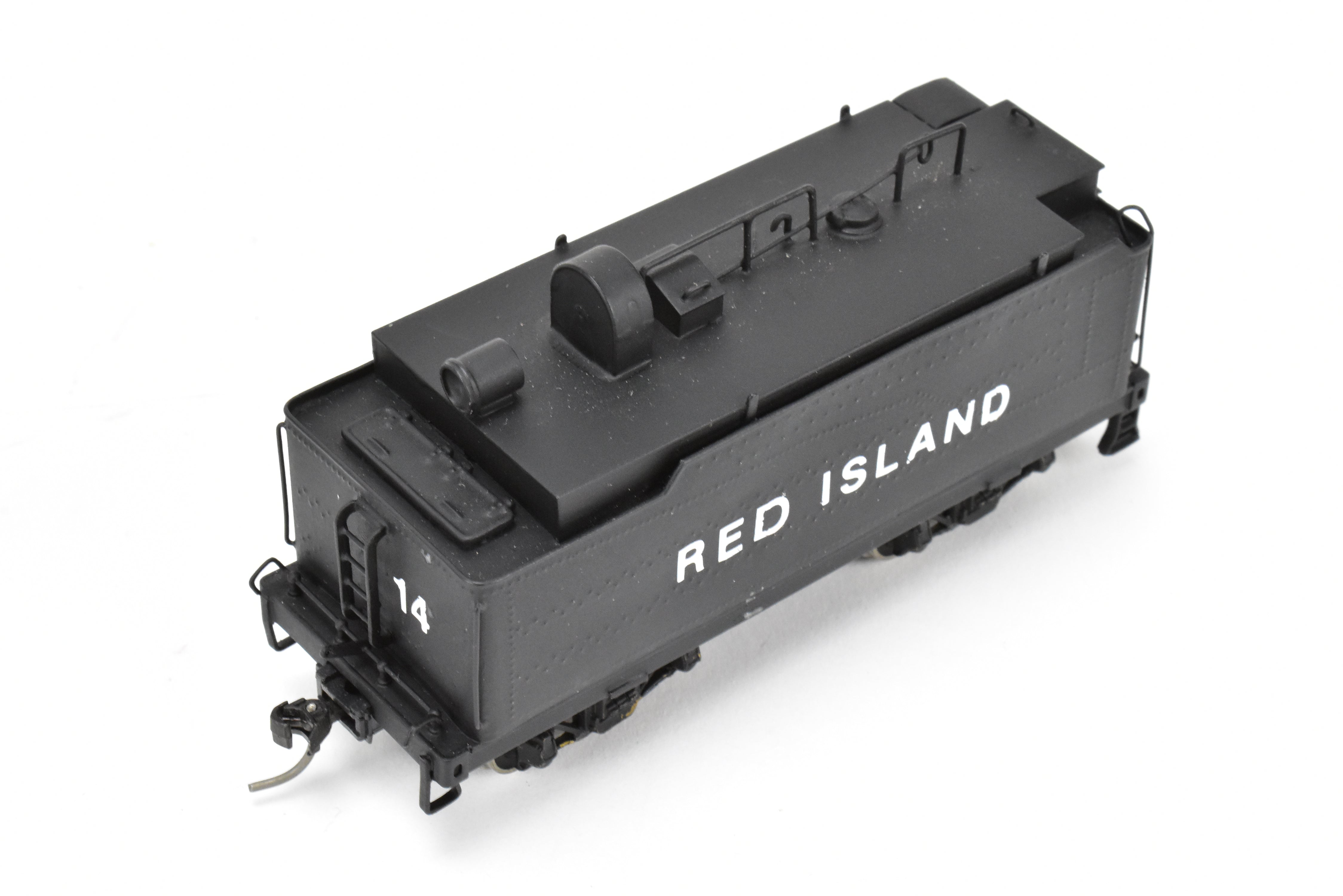 High - Quality HO Scale Brass Pacific Fast Mail Model Train - United ATSF - Santa Fe 2 - 8 - 0 Consolidation Pacific Fast Mail in Private Road Red Island #14, Sold As - Is Condition