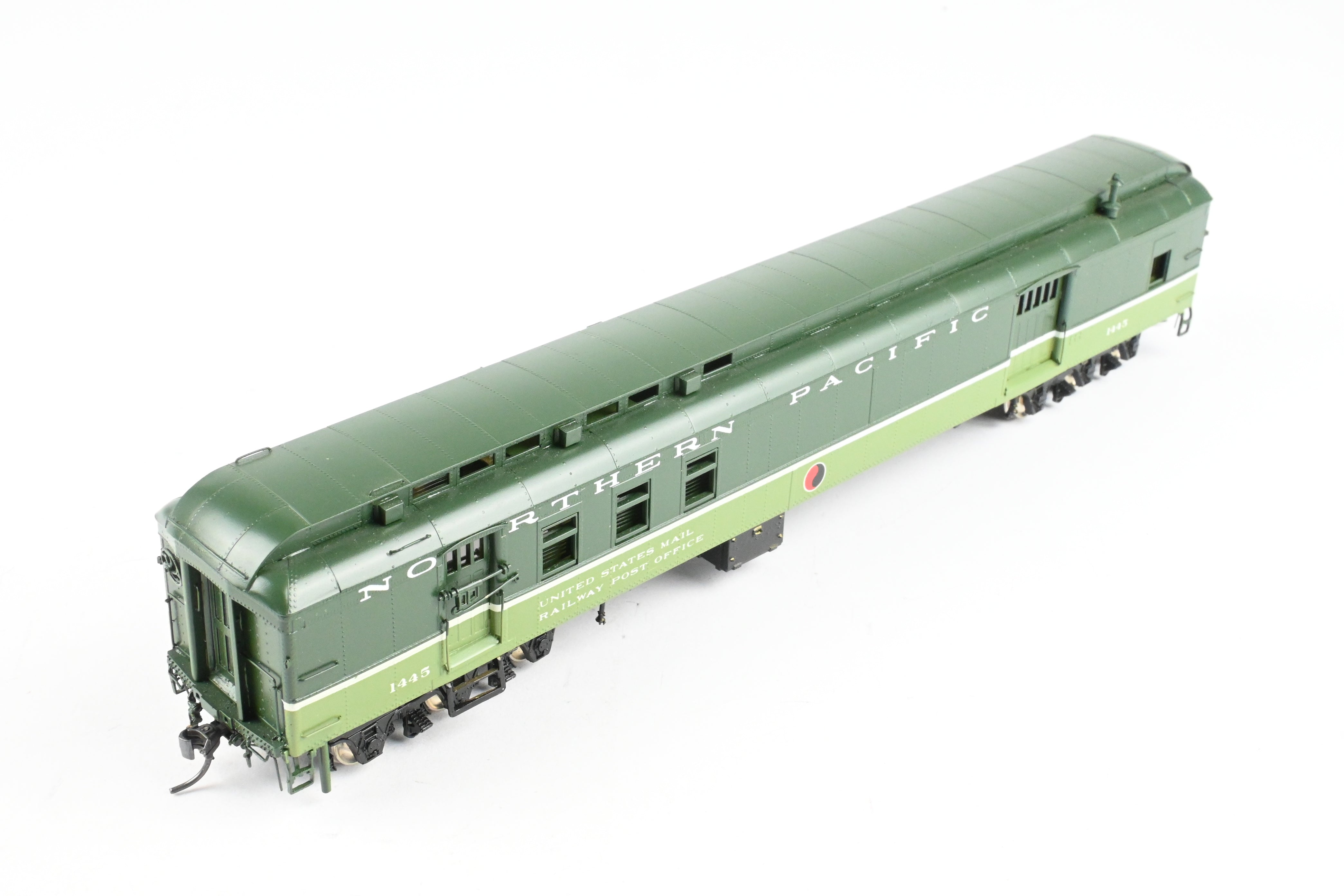HO Scale Brass Northern Pacific RPO Car Model by W&R Enterprises, Custom Painted in Loewy Style, No. 1435