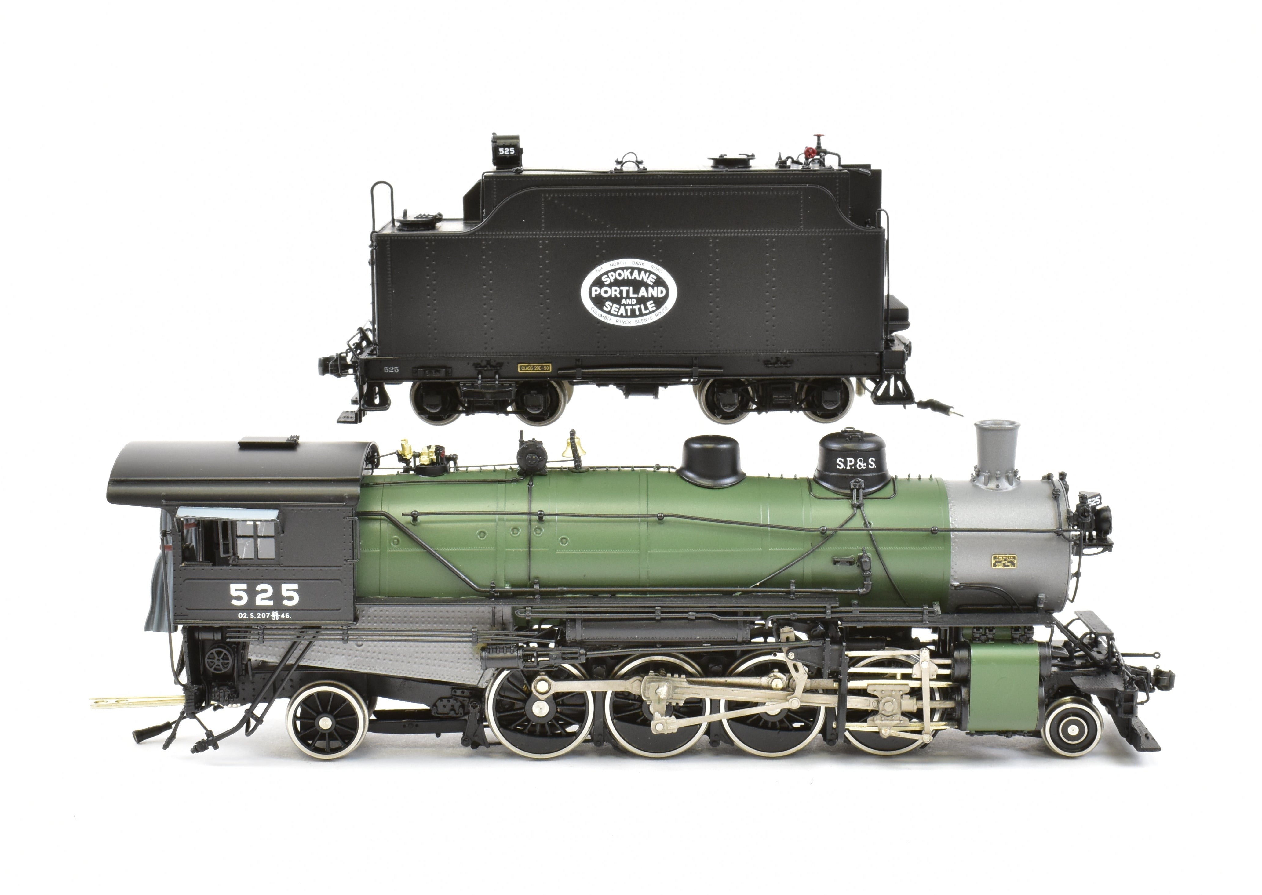 HO Scale Brass Model Train - W&R Enterprises SP&S - Spokane, Portland & Seattle Railway Class O - 2 2 - 8 - 2 FP Glacier Scheme Locomotive No. 525