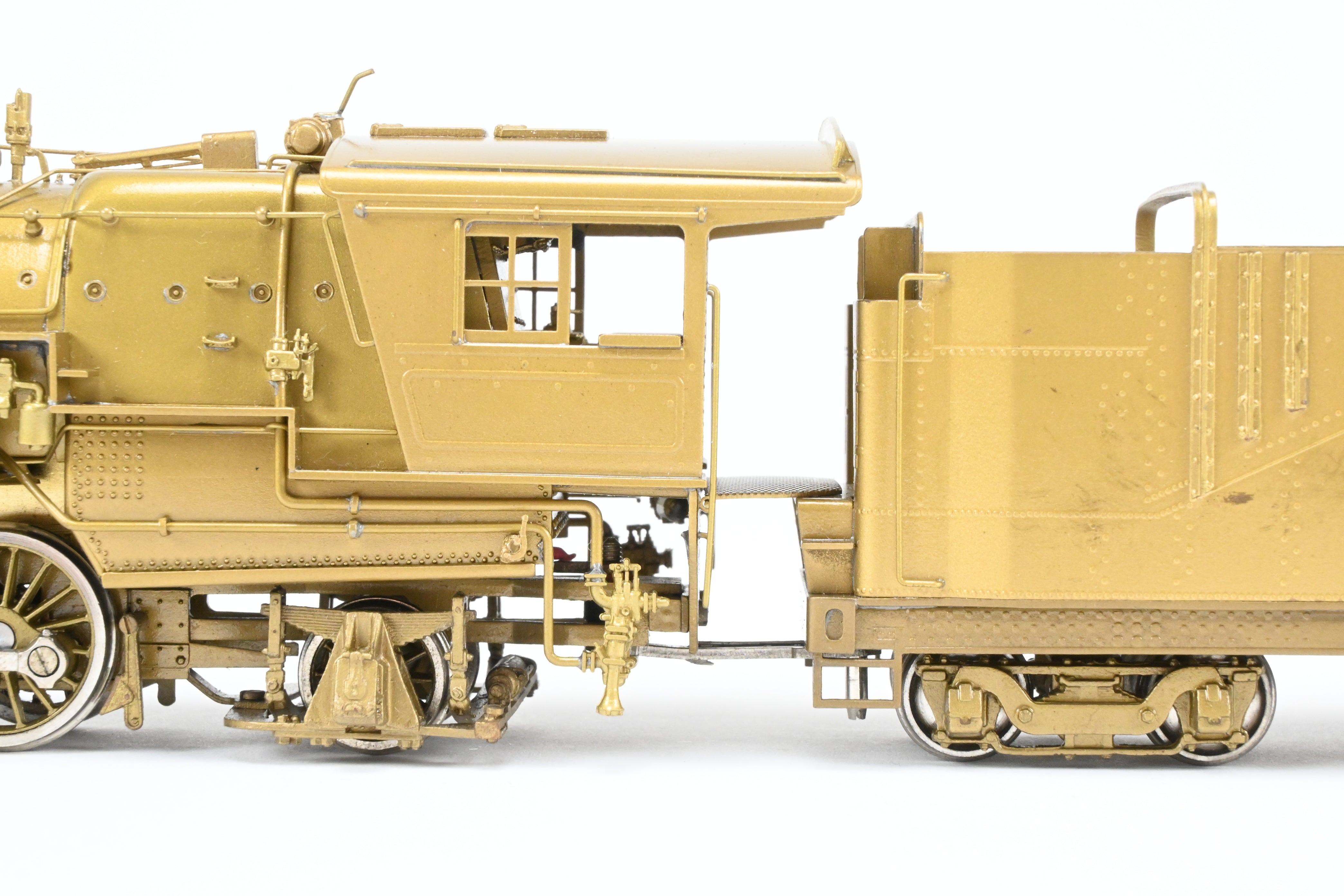 HO Scale Brass PFM SKI Great Northern O - 1 2 - 8 - 2 3000 Series Rectangular Tender Model