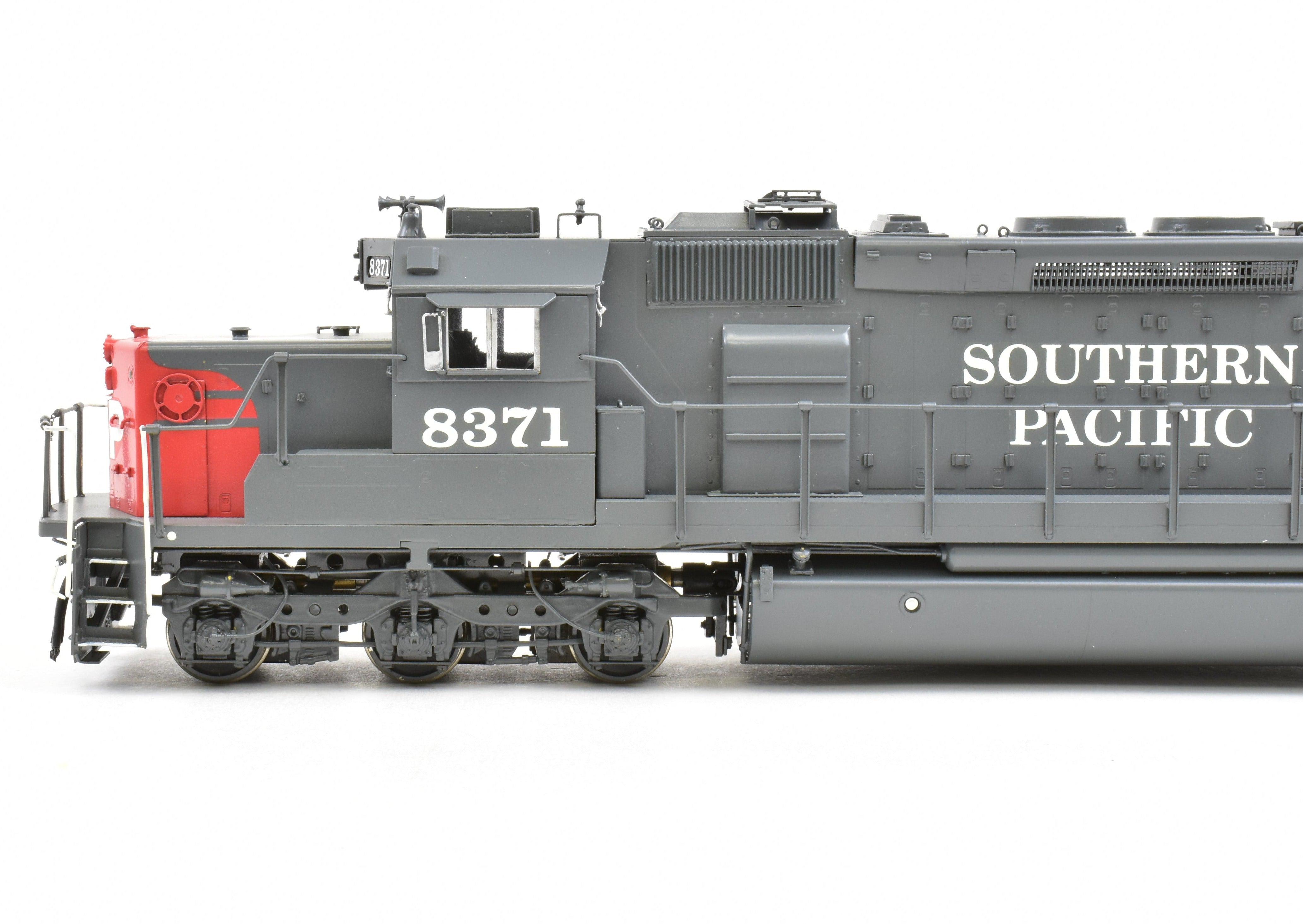 Southern Pacific EMD SD40T - 2 116 Nose Factory Painted Model Train No. 8731 by Overland Models (OMI) - S Brass CON