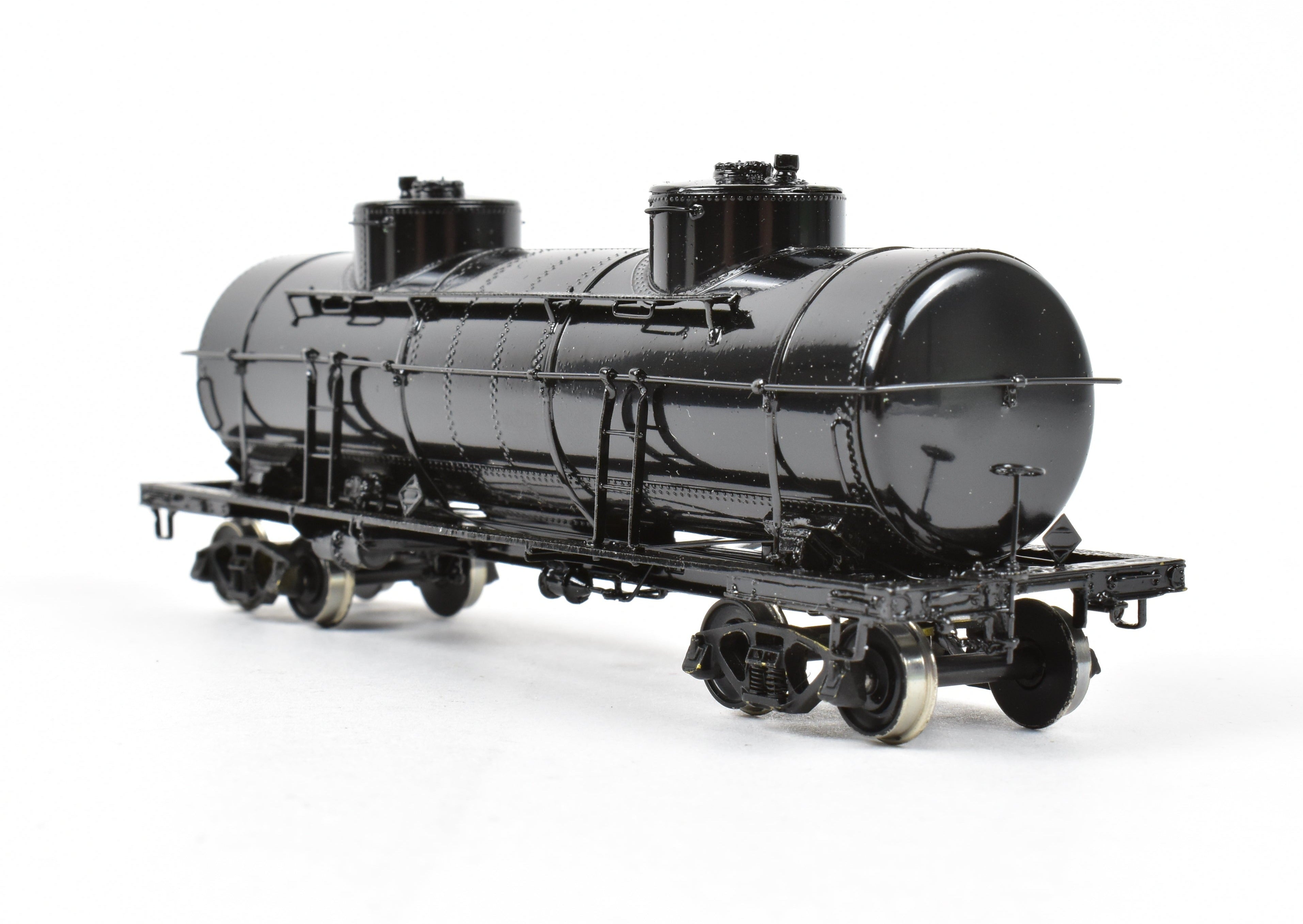 OMI HO Brass 8,000 Gallon ACF Double Dome Tank Car, Black Unlettered