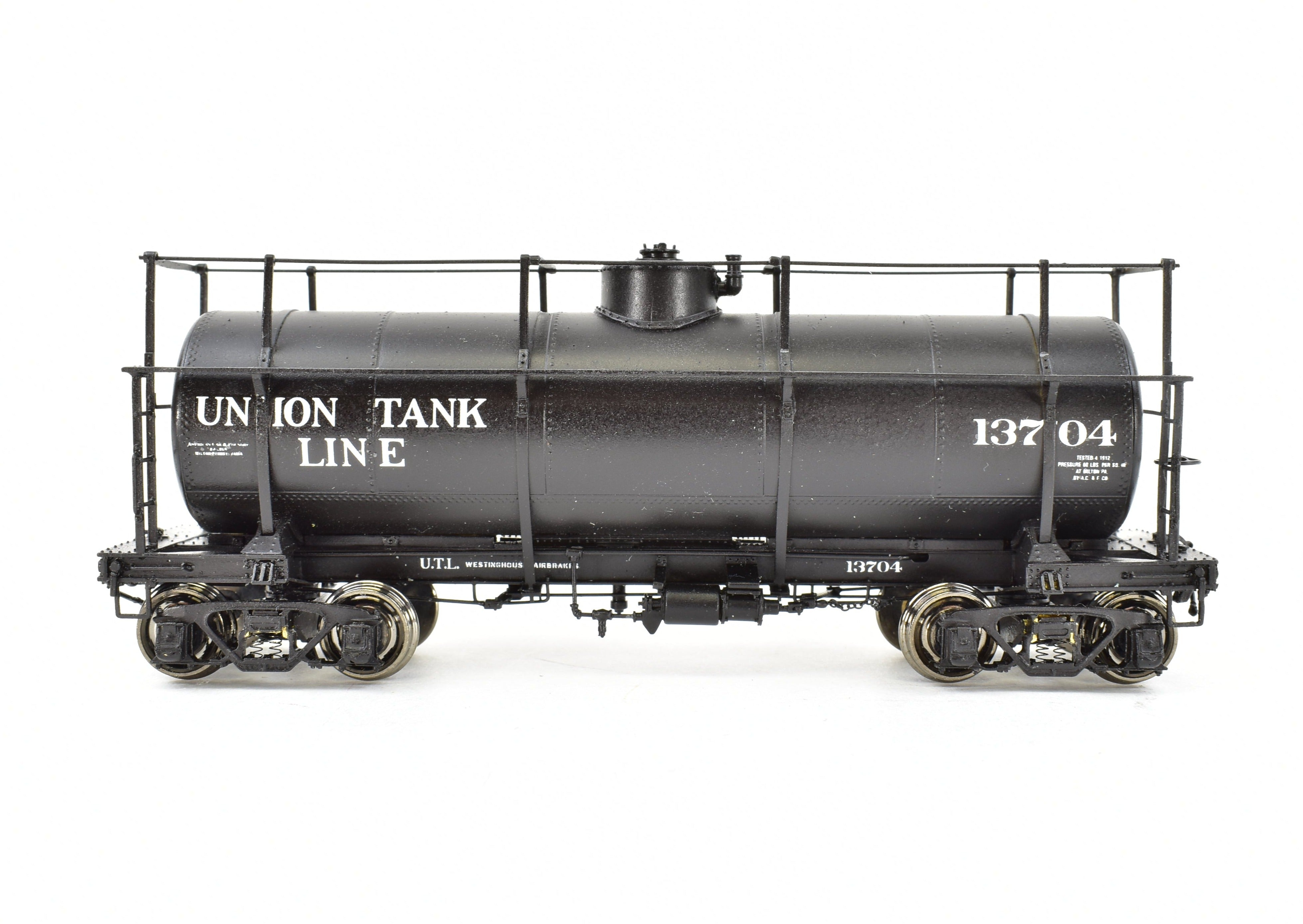High - Quality HO Scale Brass W&R Union Tank Lines 6000 Gallon High Walkway Tank Car with One Dome CP by W&R Enterprises