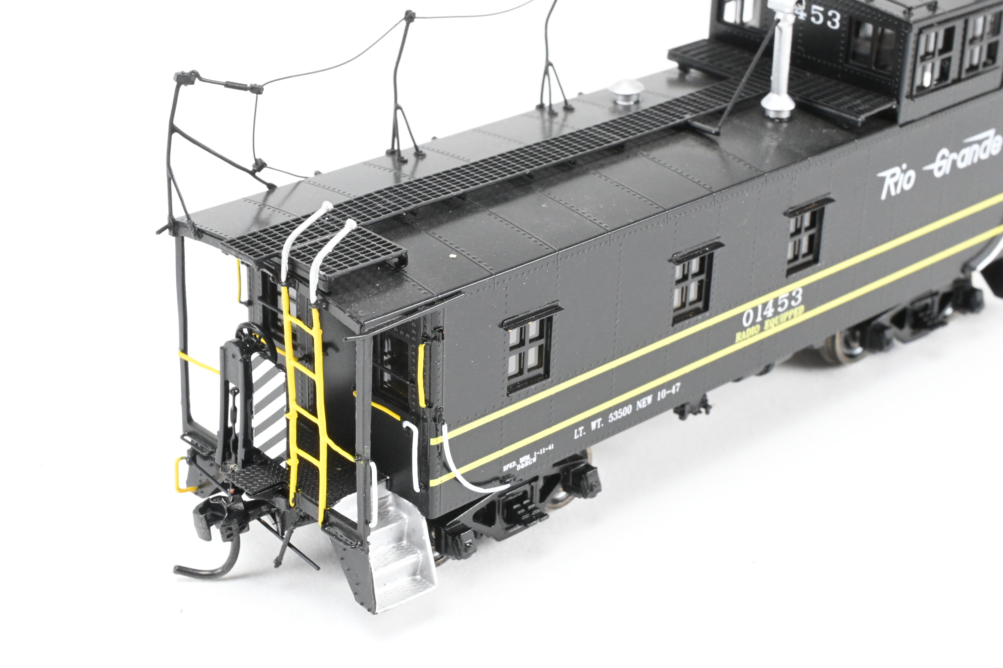 High - Quality HO Scale Brass Model Railroad Caboose by The Joint Line Co. - Denver & Rio Grande Original Riveted Steel Caboose Limited Edition FP Number 01453 with Antenna