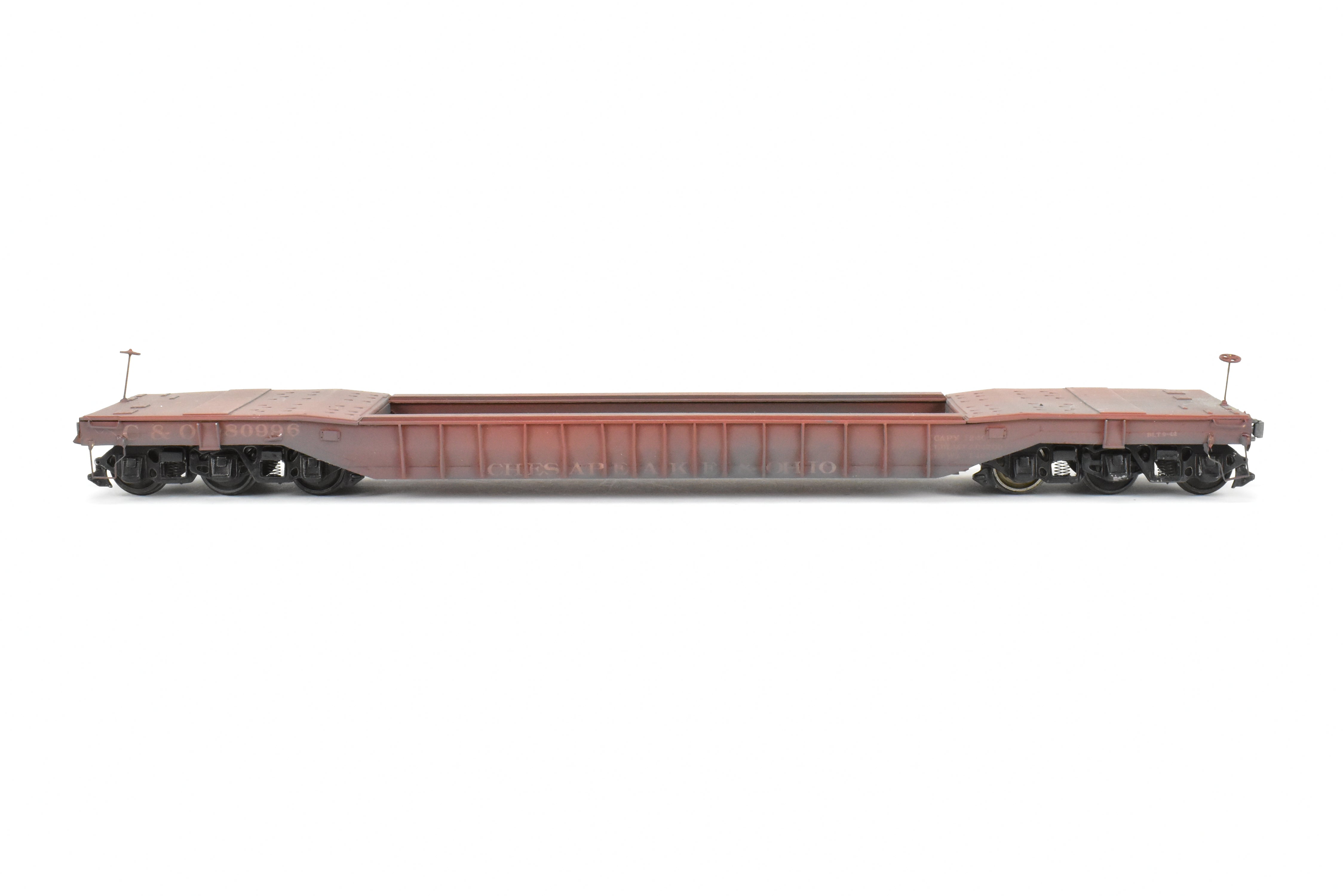Custom-Built O Scale Metal C&O - Chesapeake & Ohio 61' Well Hole Flat Car by Quality Craft