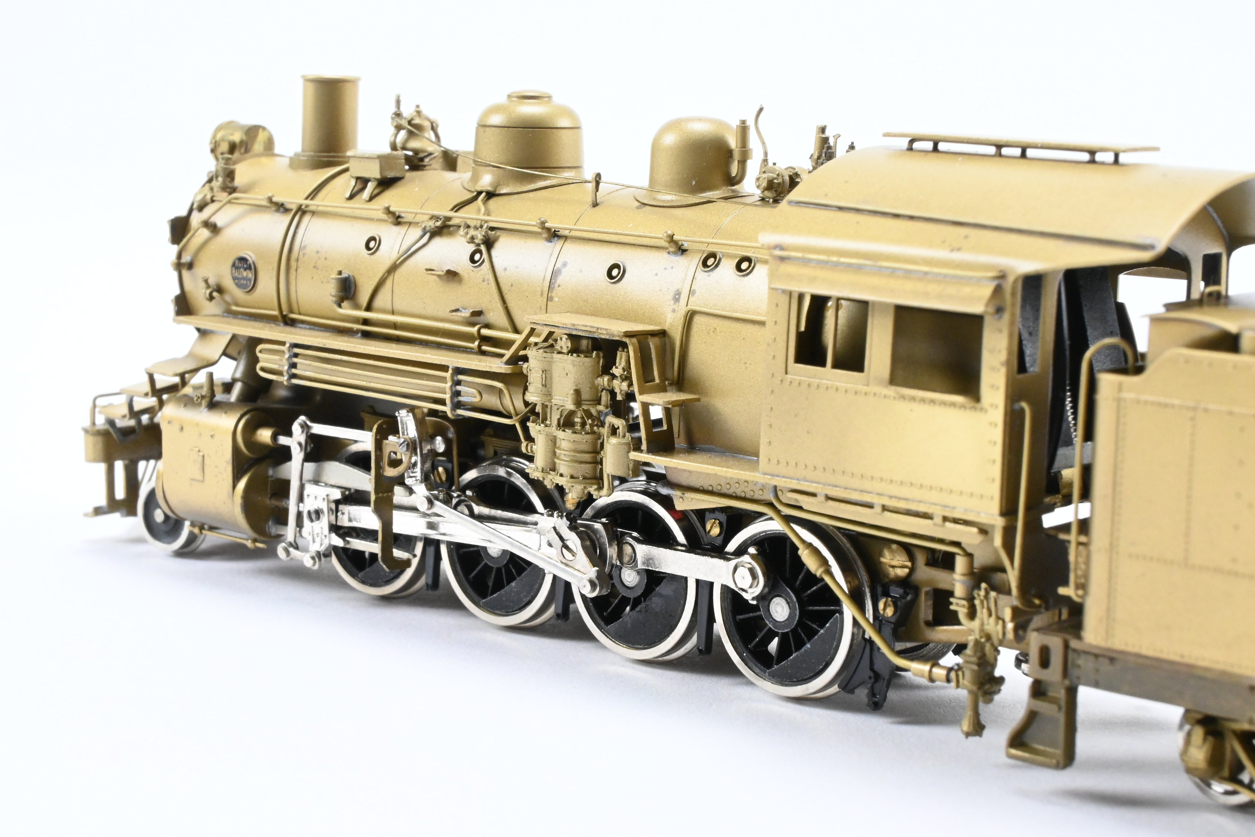 High - Quality HO Scale Brass Pacific Fast Mail Model of United ATSF - Santa Fe 2 - 8 - 0 Locomotive from the 1950 Class with 1975 Last Run