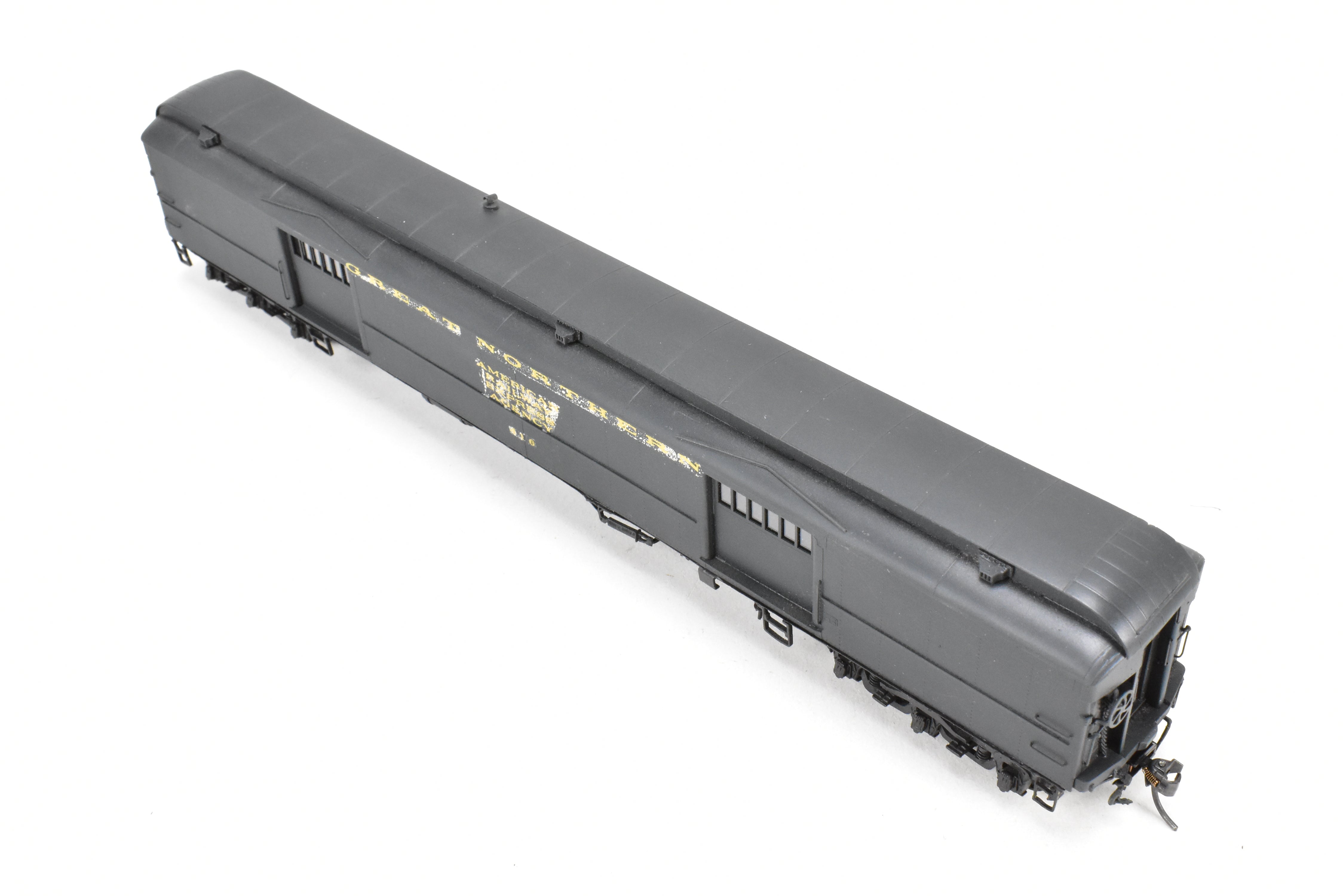 HO Brass Oriental Limited GN - Great Northern HW Baggage #400 - 416 with Fair Custom Paint