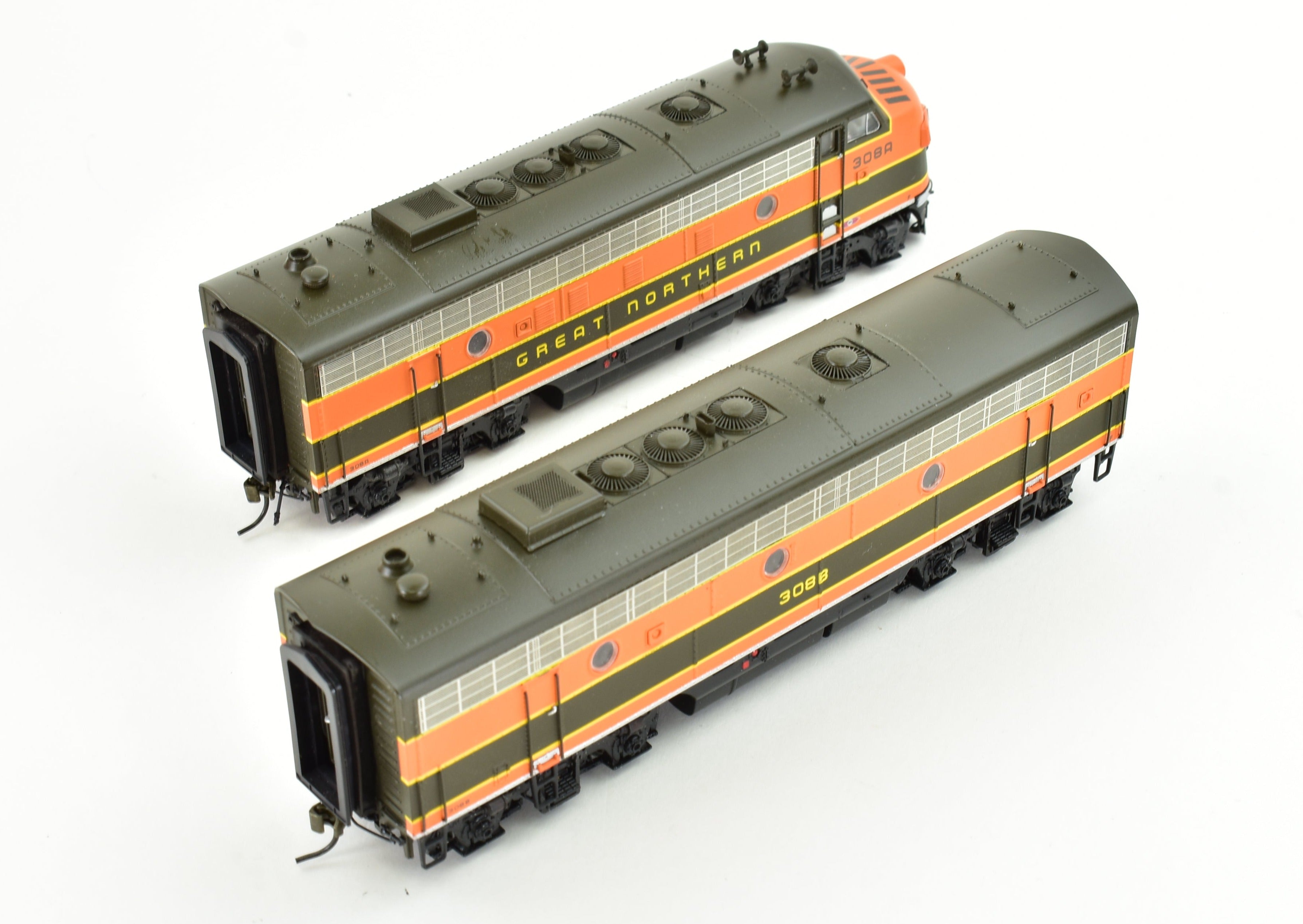 Broadway Limited Imports GN Great Northern EMD F7A/B Set with QSI DCC & Sound