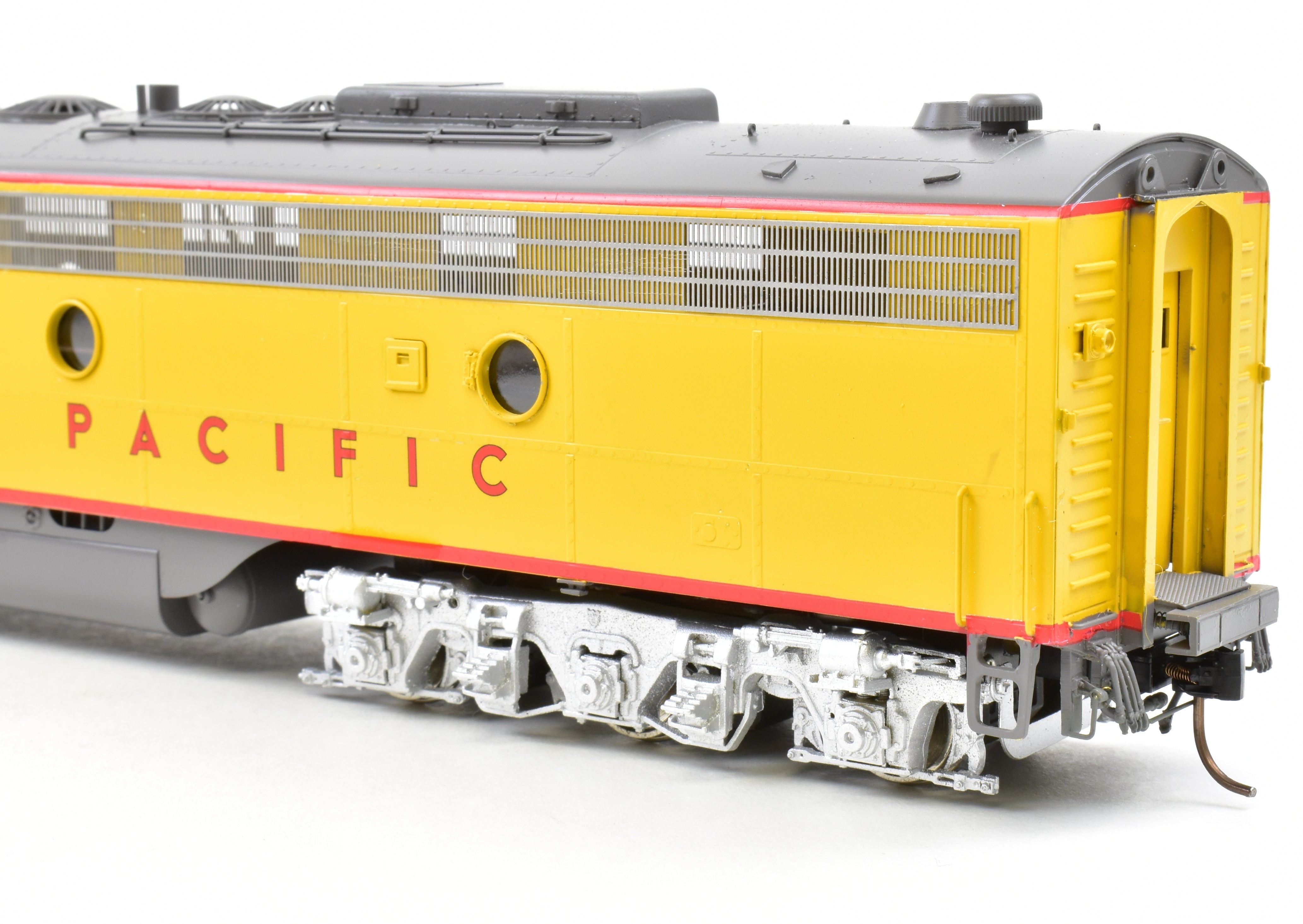 S Scale Brass Union Pacific (UP) EMD E8/9 A-Unit Model by River Raisin Models with Factory Painted Finish