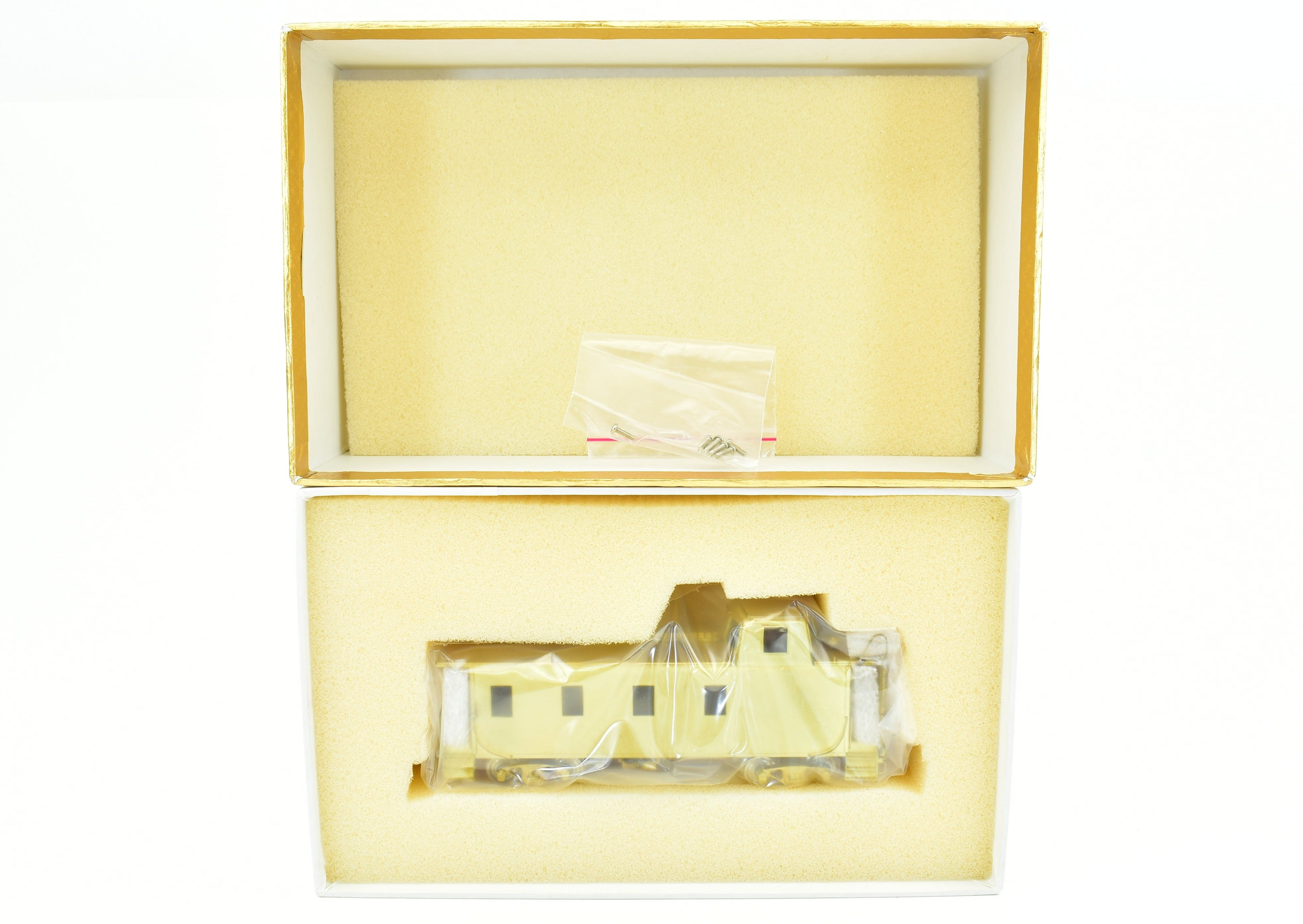 HO Brass CON Oriental Limited CB&Q Burlington Route NE-12 Steel Caboose