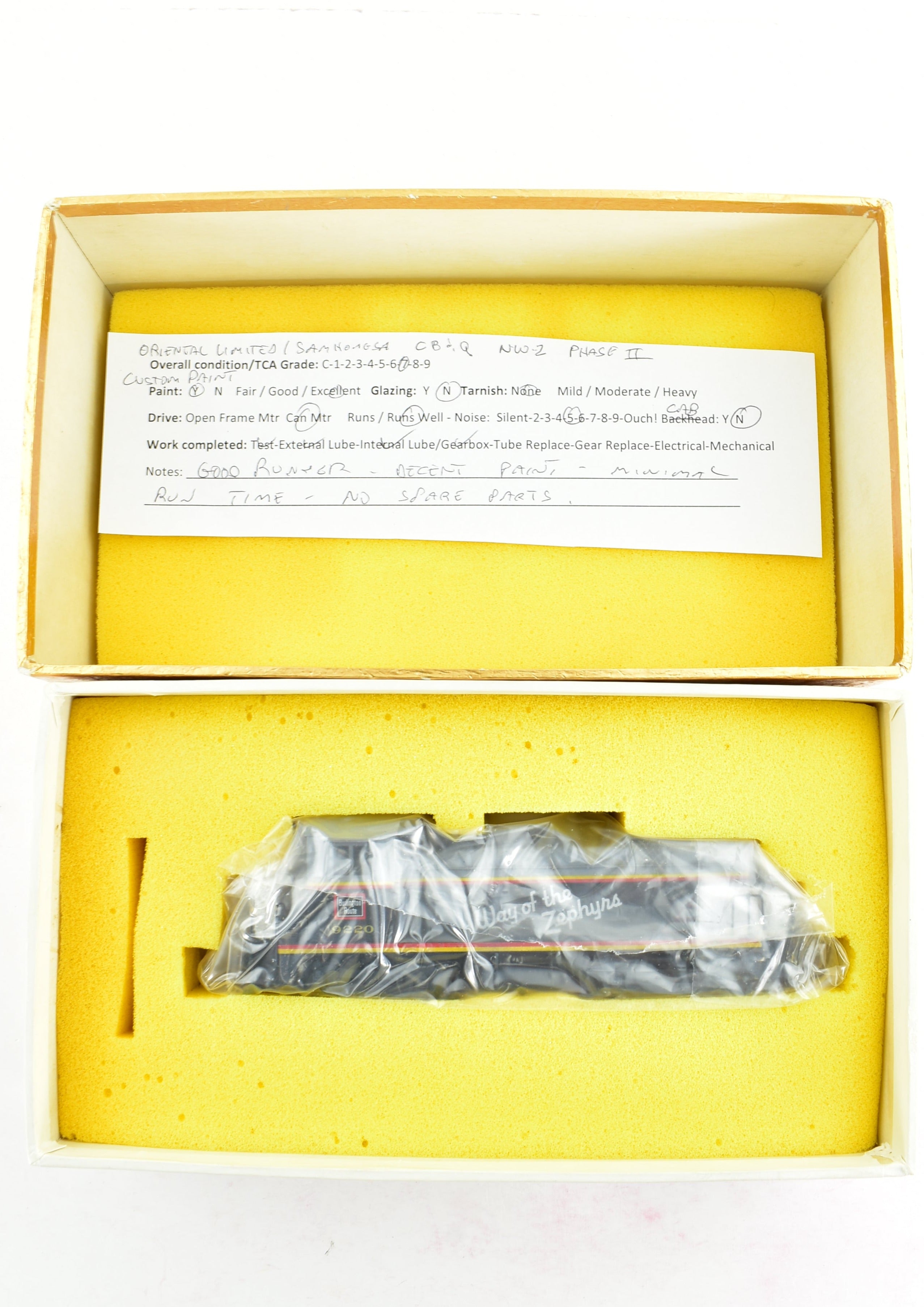 Custom-Painted HO Brass Oriental Limited CB&Q Burlington Route EMD NW-2 1000HP PH II Switcher