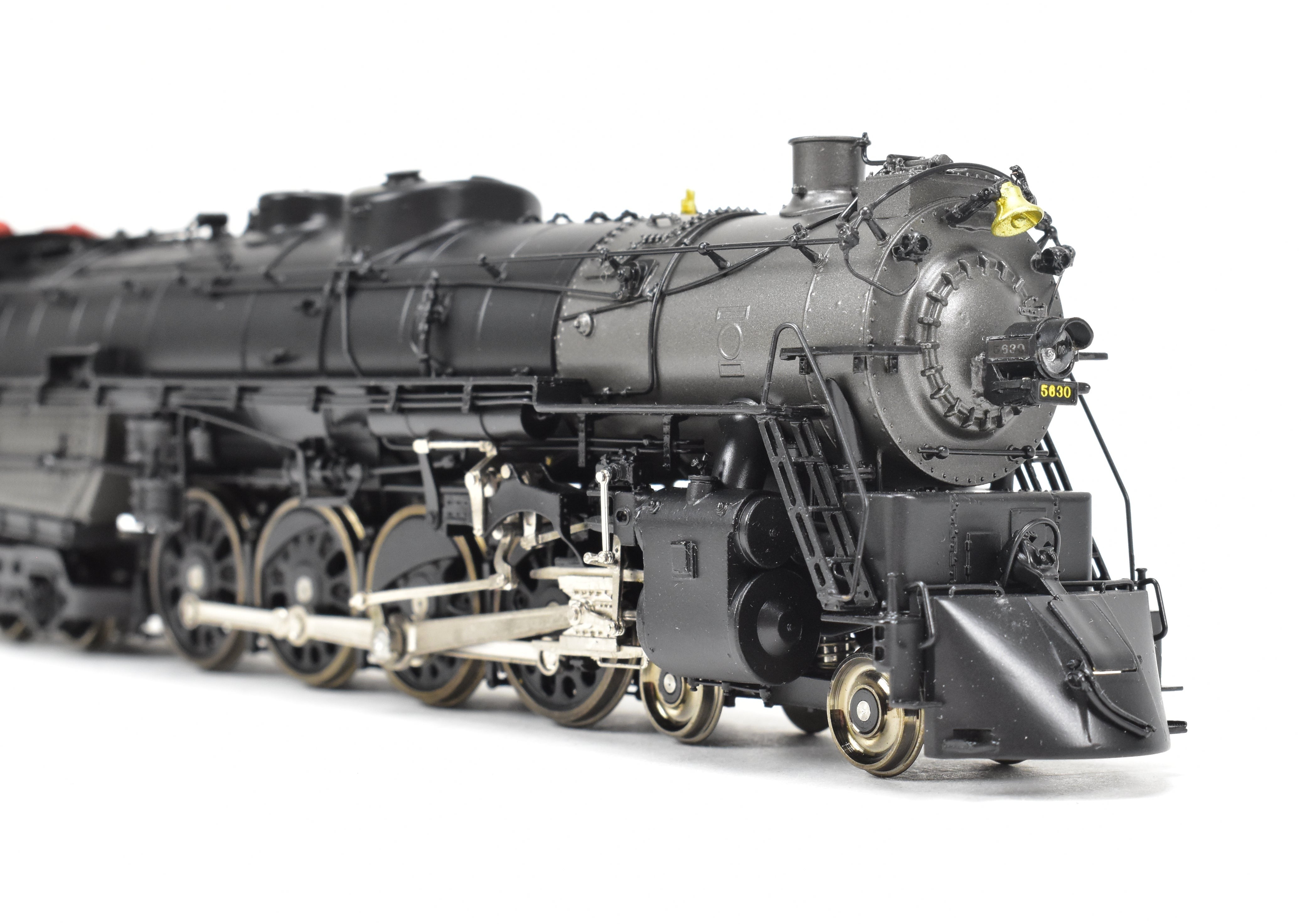 HO Scale Brass Model Train - Oriental Limited CB&Q - Burlington Route O - 5a 4 - 8 - 4 Factory Painted Locomotive #5630