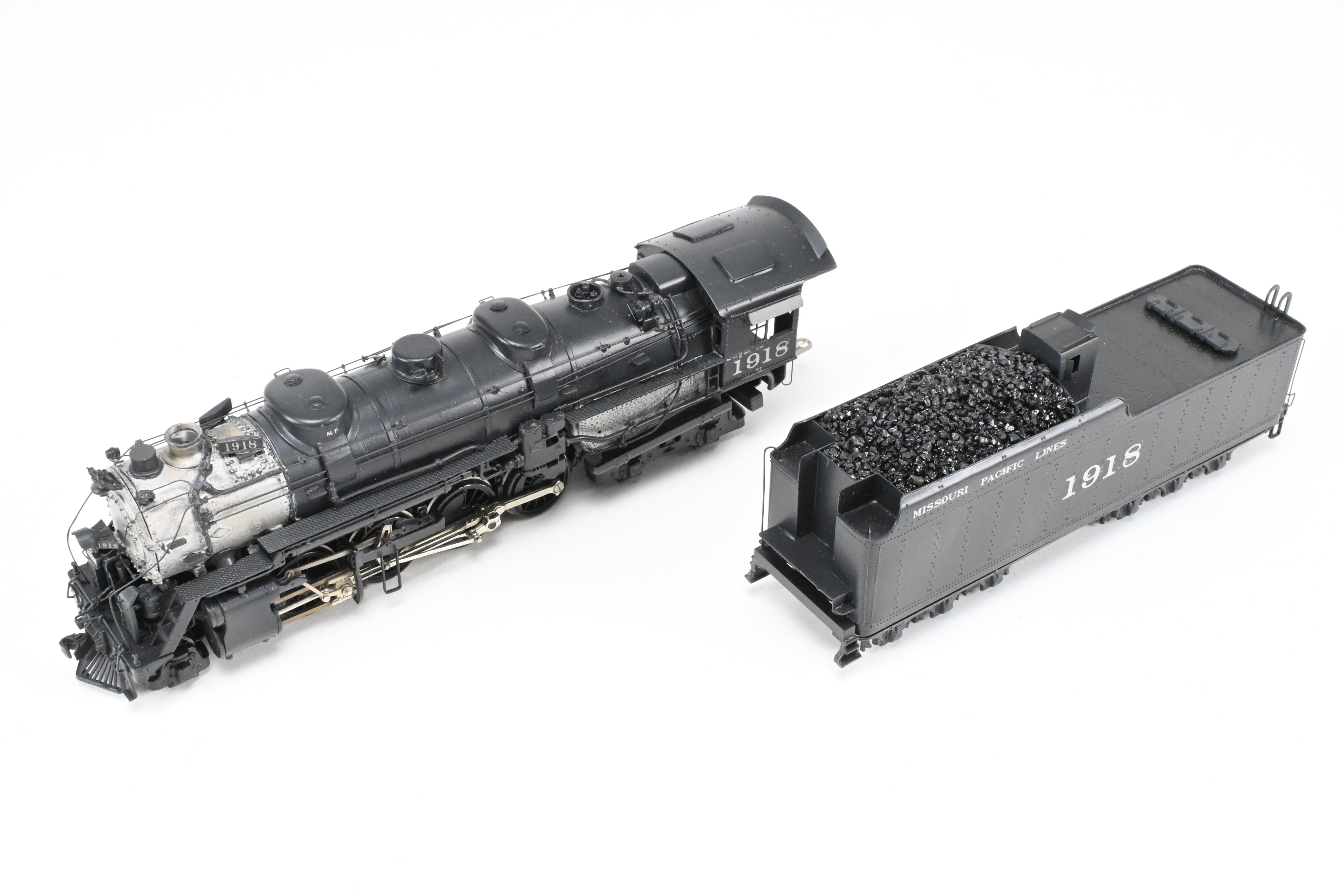 Exquisite HO Scale Brass Custom-Made Joe G. Collias Scratch Built Missouri Pacific Berkshire 2-8-4 Locomotive Model No. 1918, a One-of-a-Kind Collector's Item from 1918