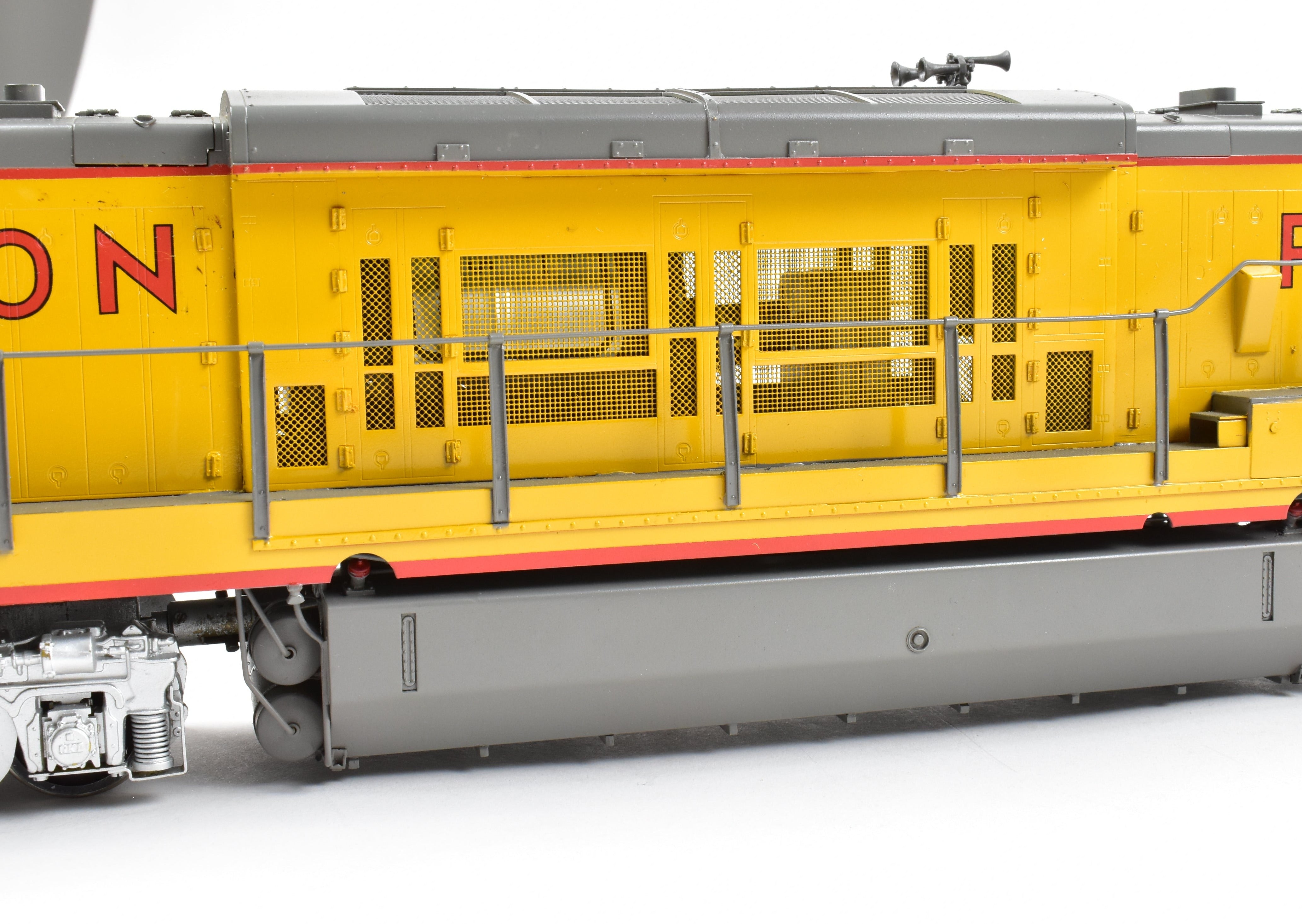 O Scale Brass Union Pacific U50C Locomotive Model - Overland Models, Inc., Professionally Painted No. 5016