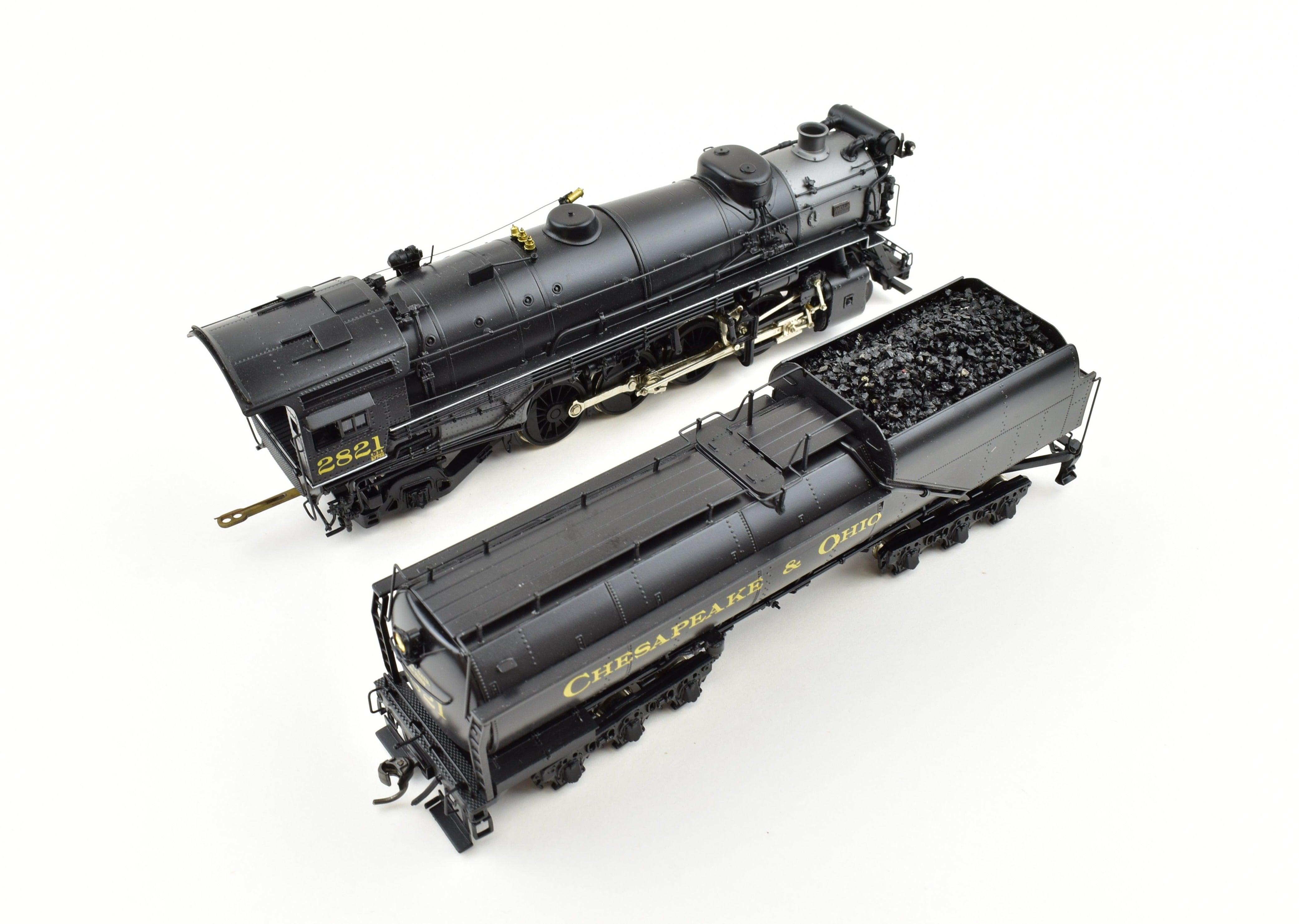 Highly Detailed HO Scale Brass Pacific Fast Mail Model - United C&O Chesapeake & Ohio 2-8-2 K-3 Mikado Crown Model with Pro-Paint #2821 from 1978