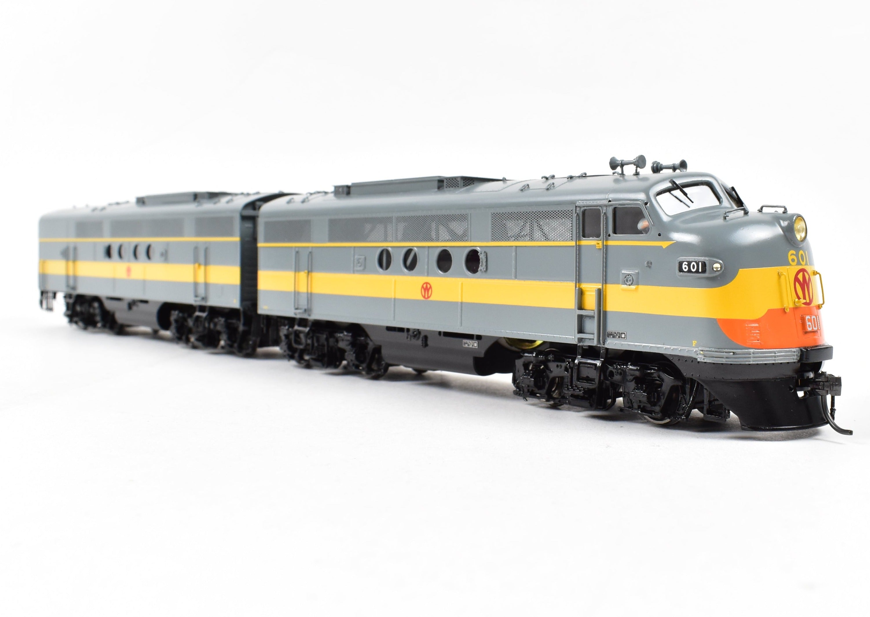 HO Scale Brass DVP Division Point NYO&W Factory Painted Locomotive Set No. 601