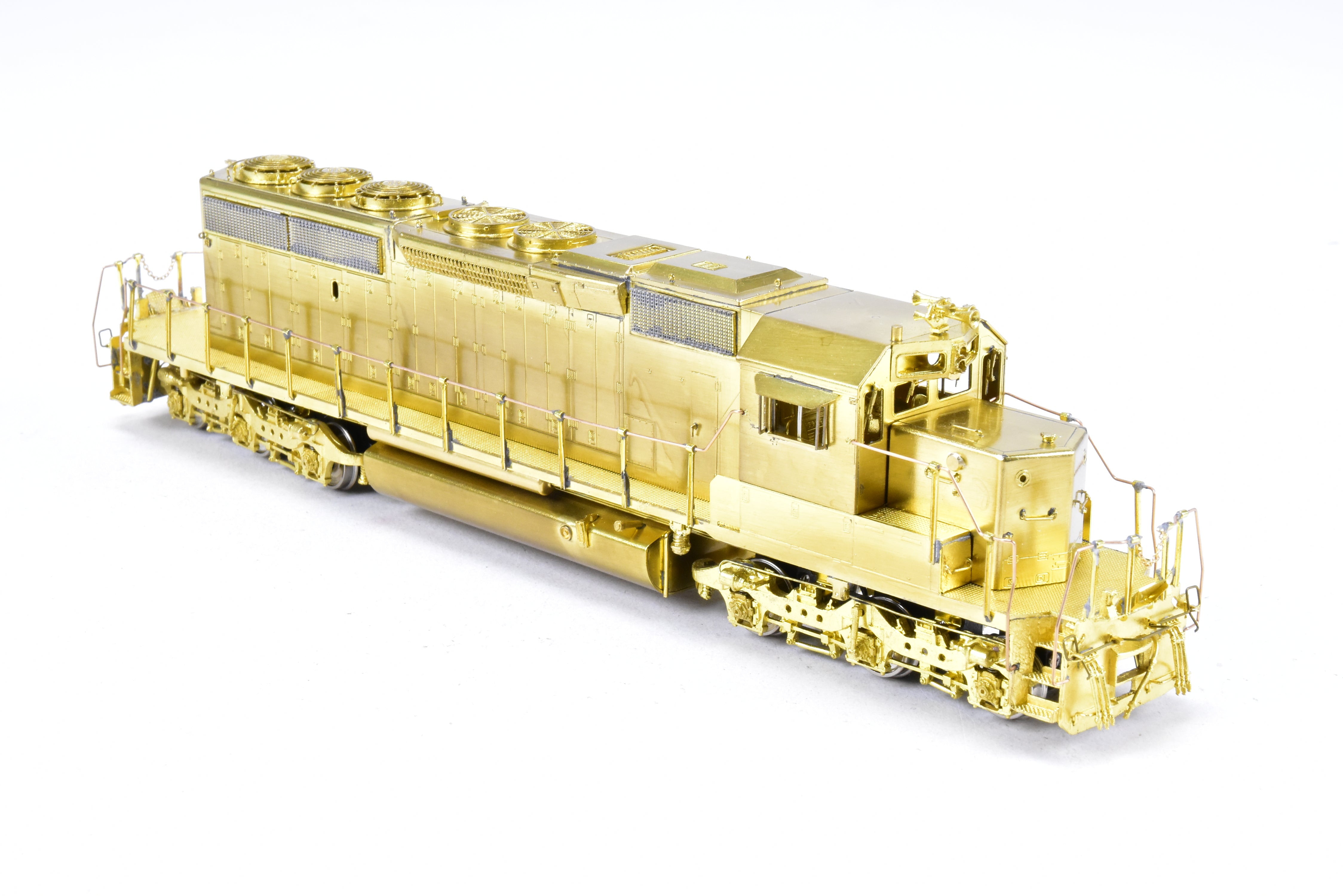 HO Brass OMI - Overland Models L&N EMD SD40-2 #8100 - 8241 with Extended Brakes