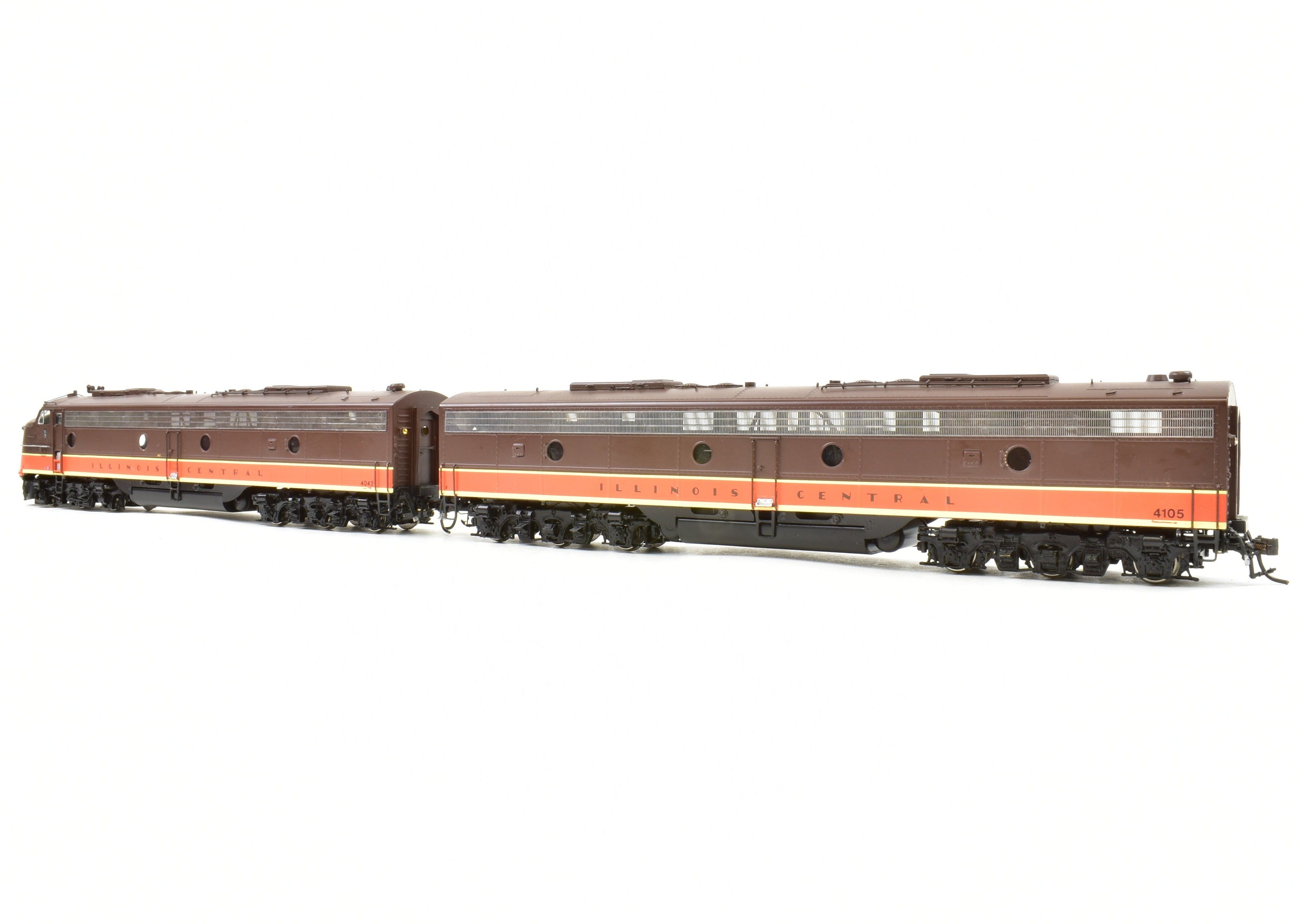 Overland Models IC Illinois Central EMD E9 - A & E8 - B Set, Pro - Painted, ReBoxx