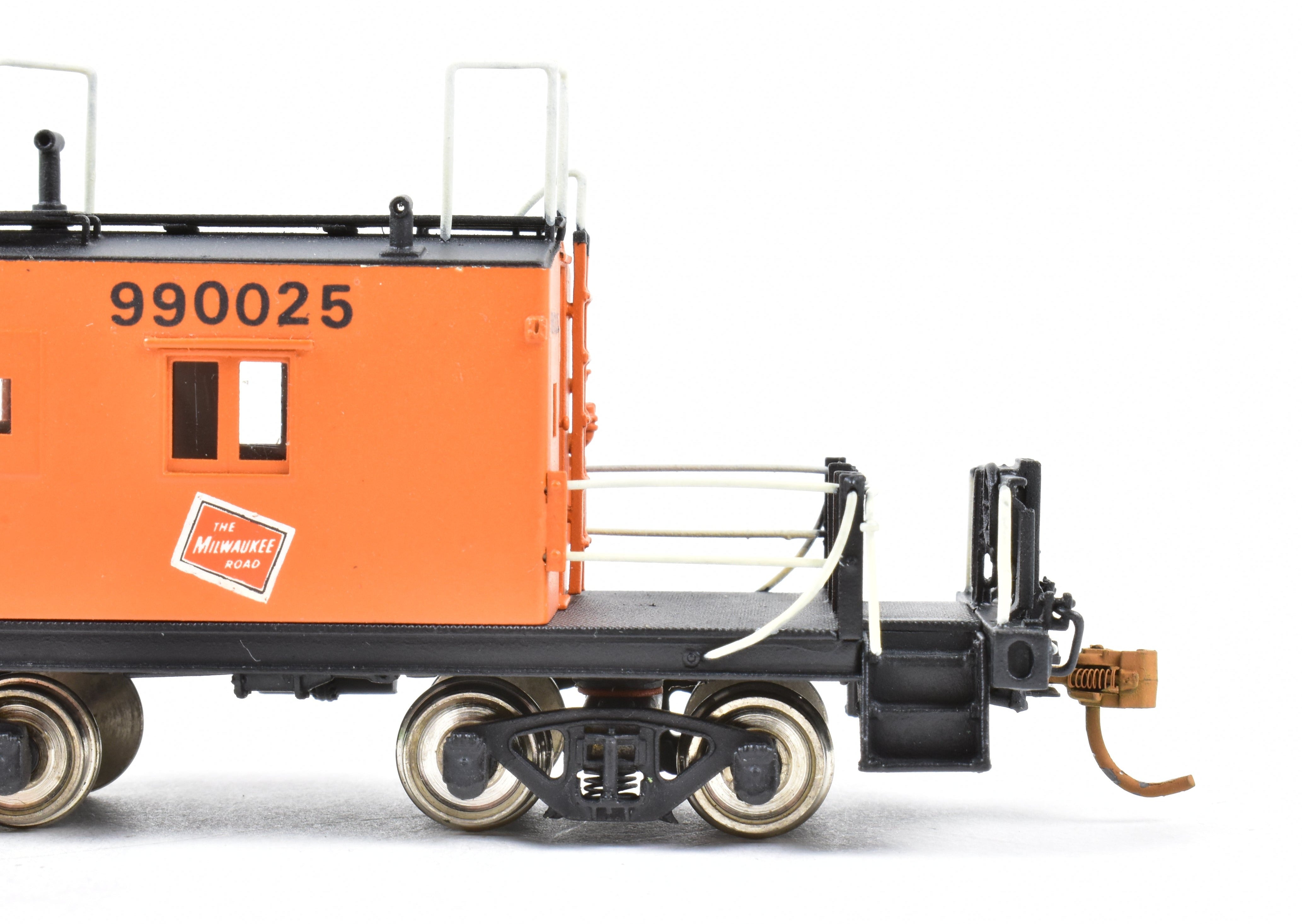 HO Scale Brass Pro - Painted MILW Milwaukee Road Terminal Caboose by OMI
