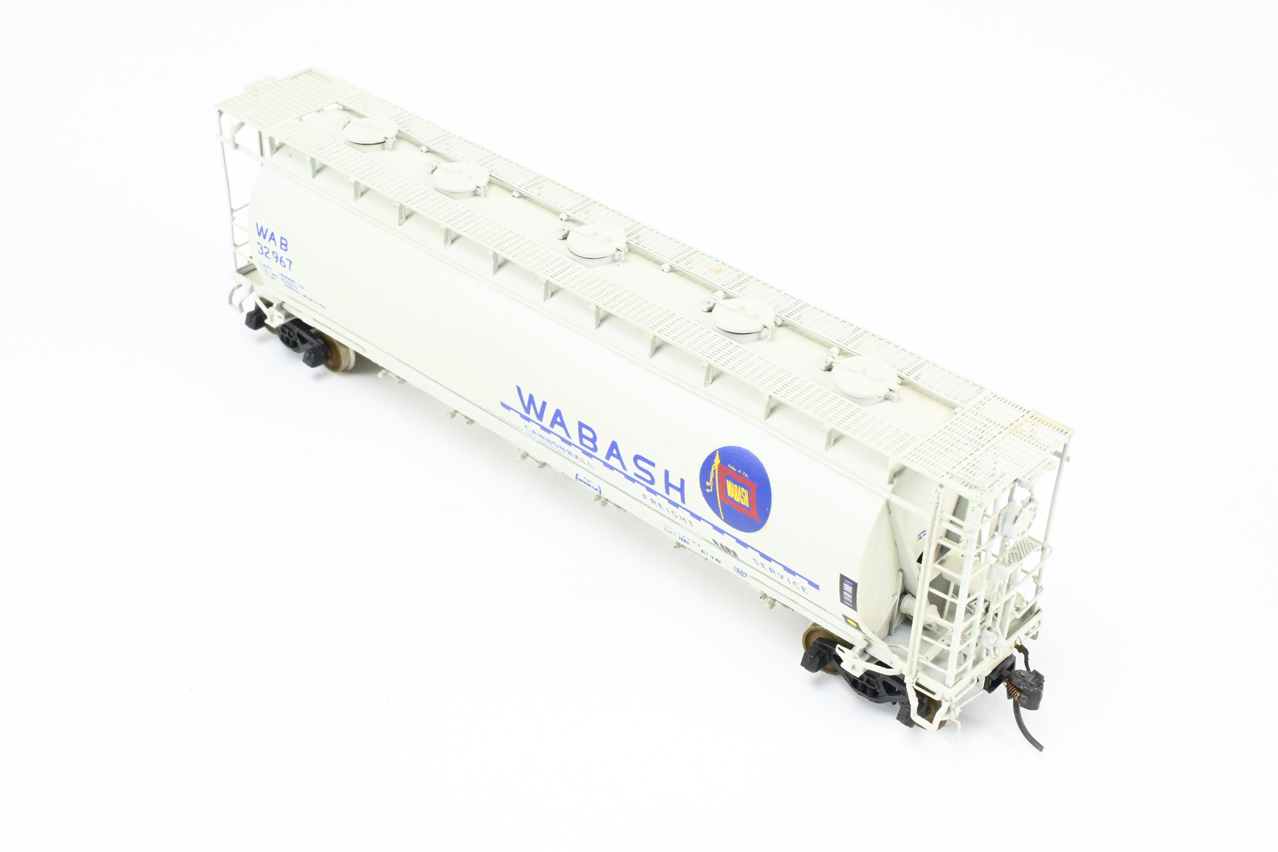 OMI Overland Models' Wabash HC - 60 Custom - Painted Cylindrical Covered Hopper #32967