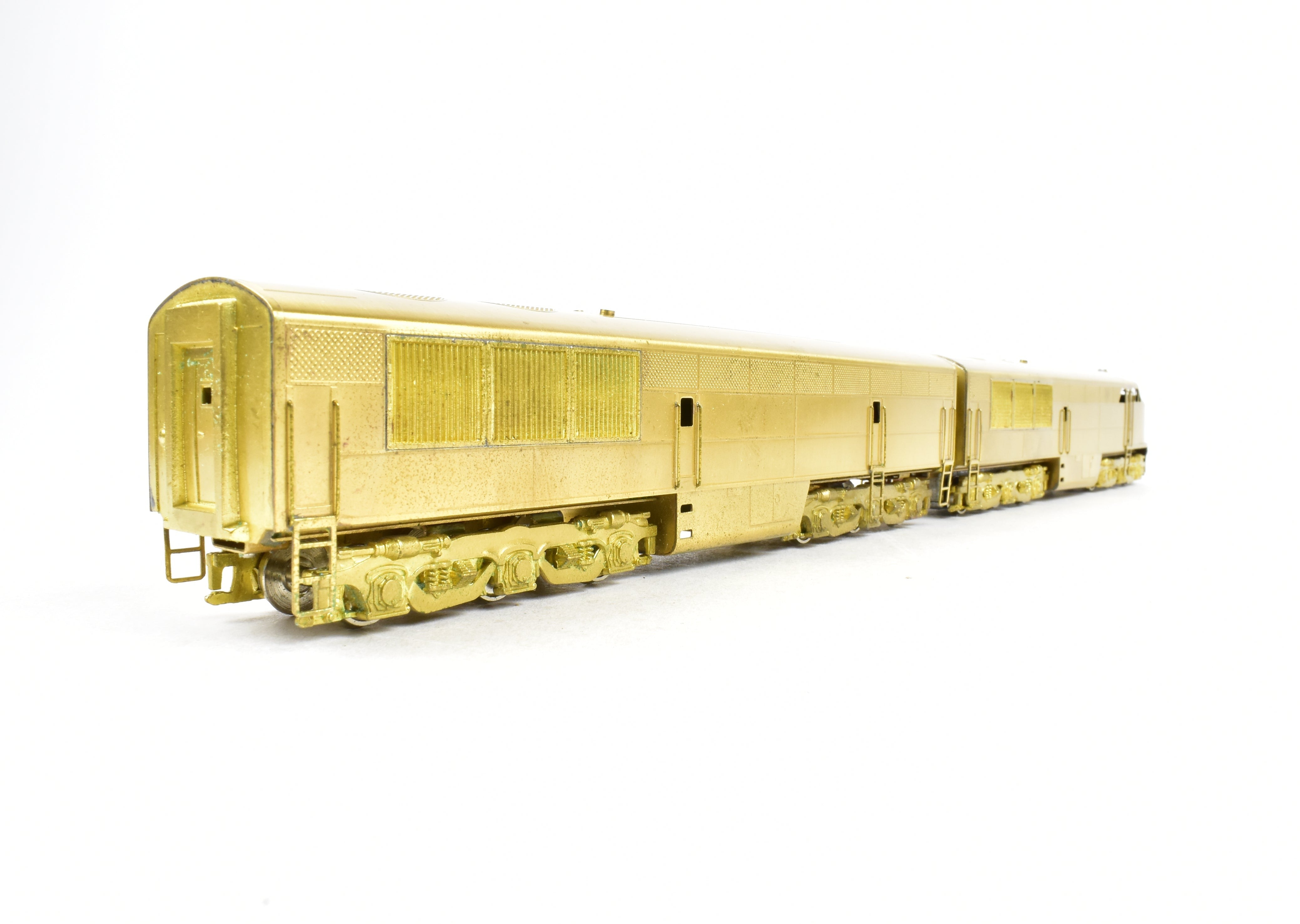 HO Scale Brass Red Ball FM 2000 HP A/B Set with Can Motor Upgrade