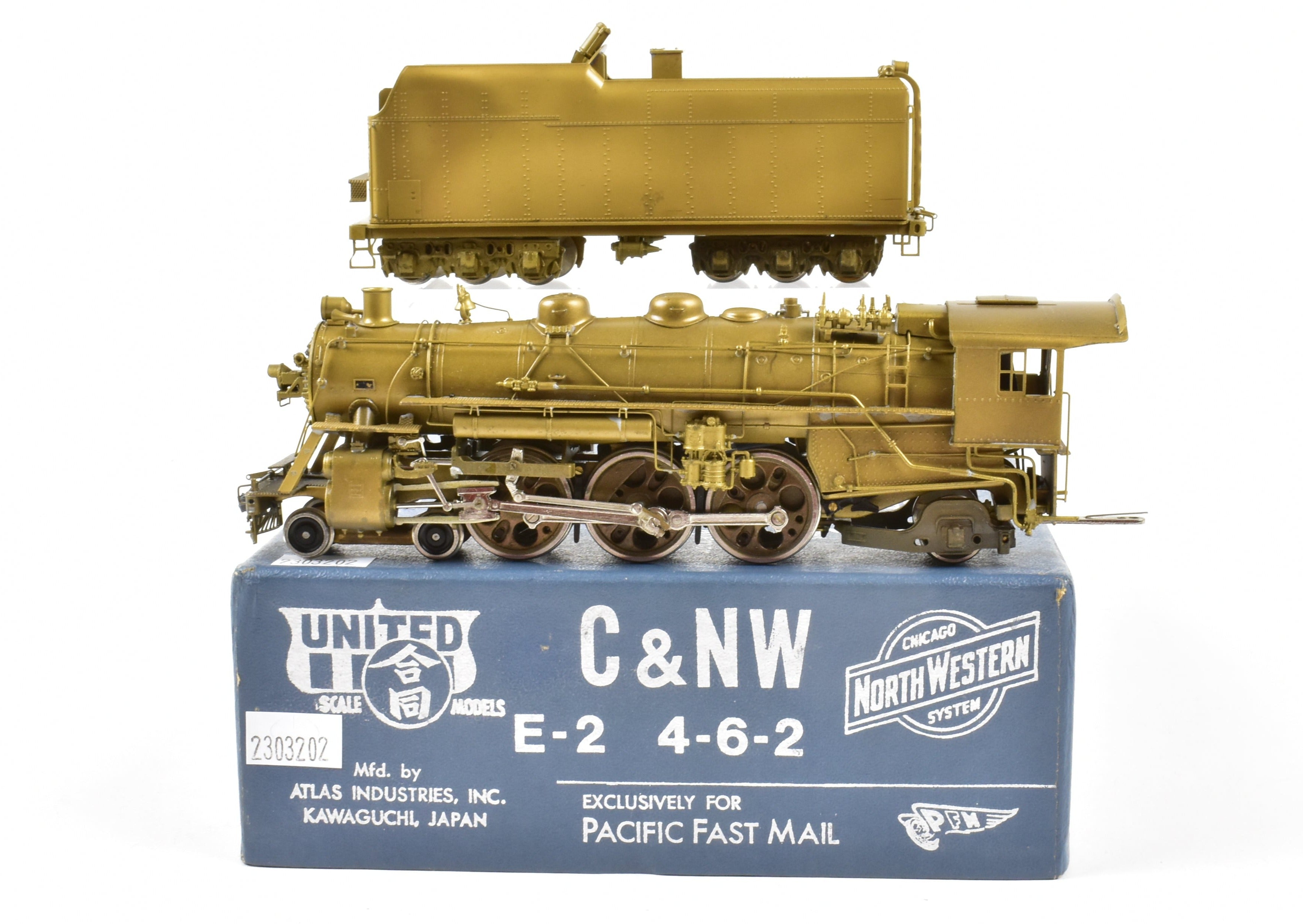 HO Scale Brass Pacific Fast Mail Model - United C&NW - Chicago & North Western E-2 4-6-2 Steam Locomotive