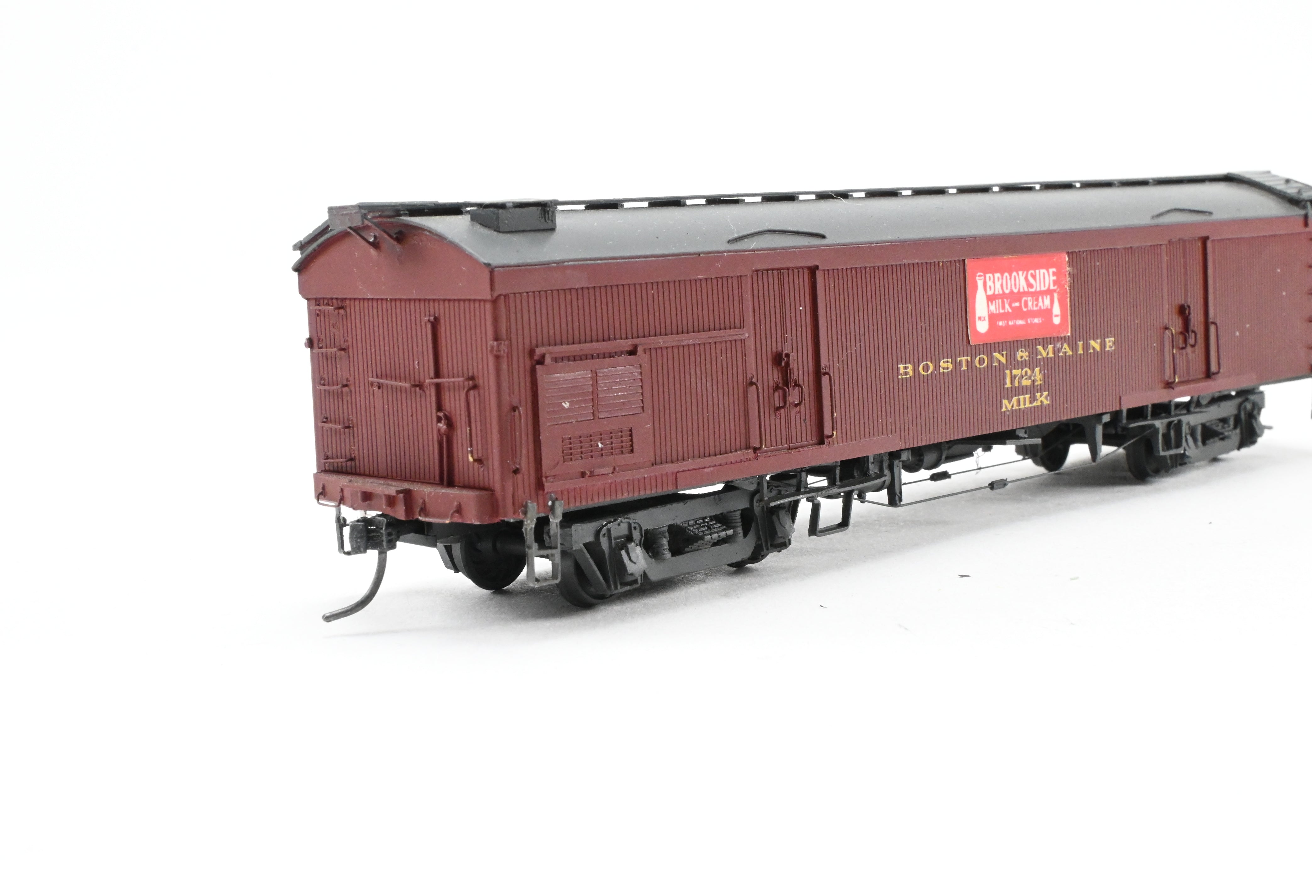 HO Resin Custom-Built & Painted Boston & Maine 50’ Wood Milk Car No. 1724