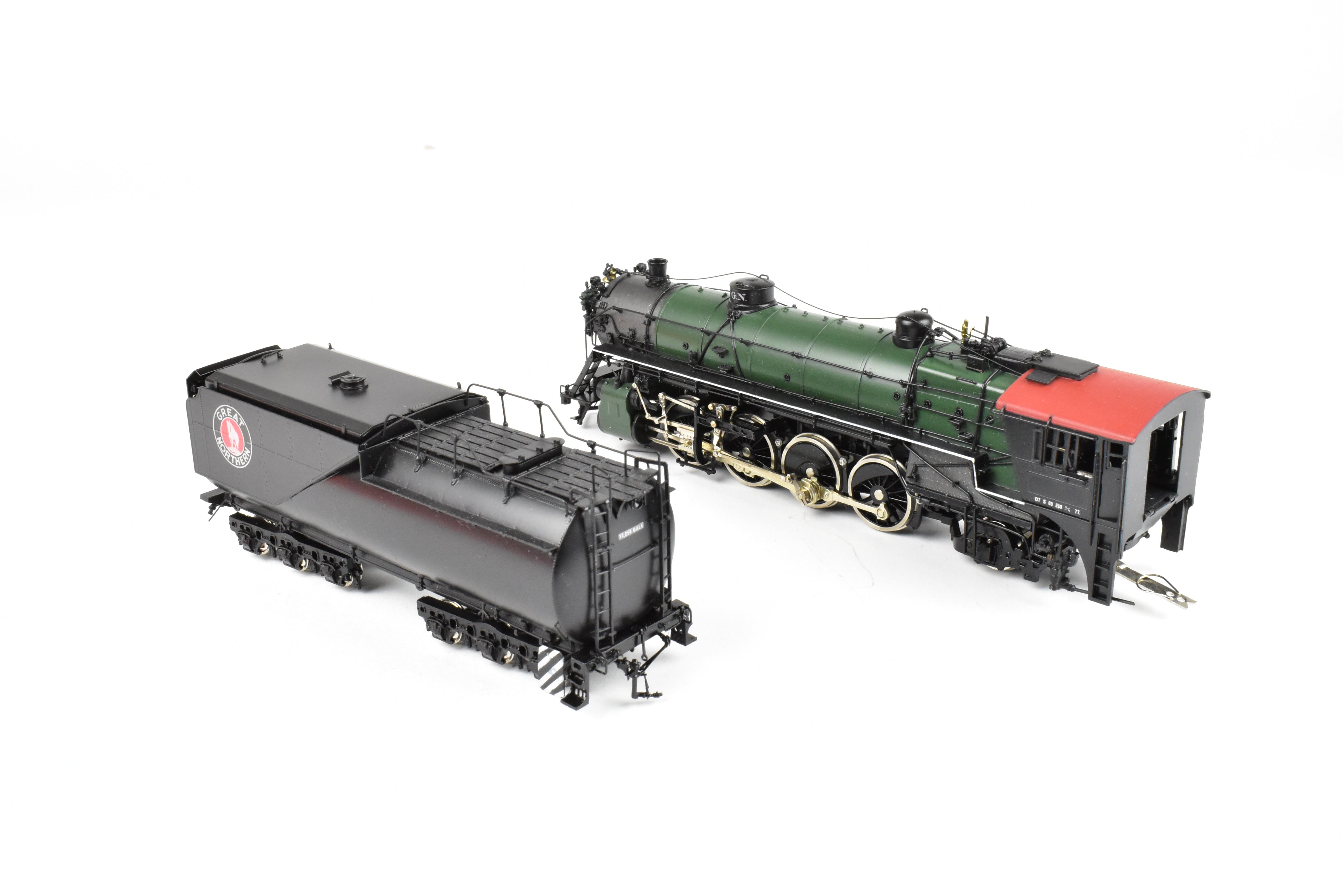 HO Scale Brass Model Train - Precision Scale Co. (PSC) Great Northern Class O - 7 with Vestibule Cab 2 - 8 - 2 Freight Locomotive