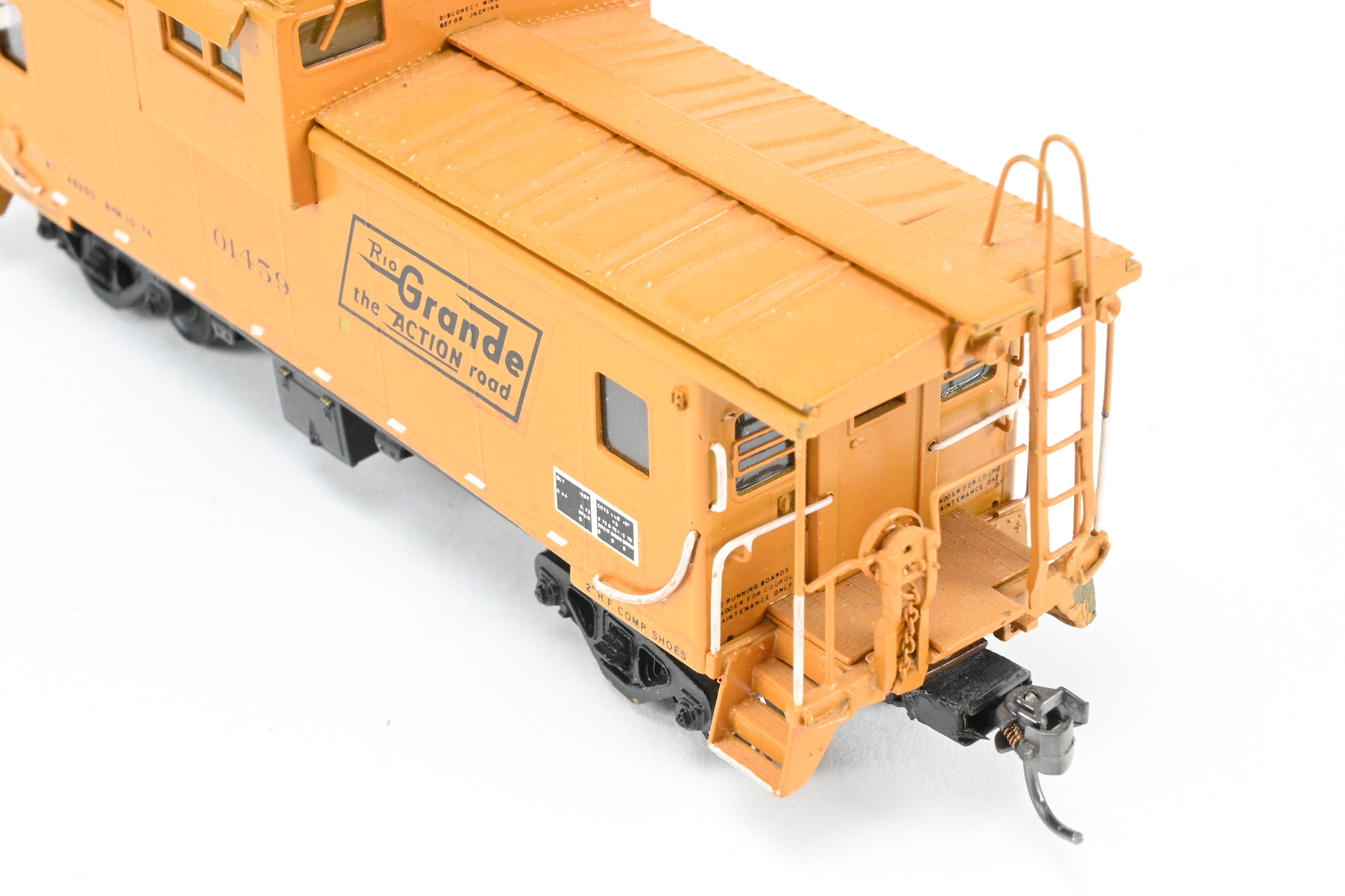 HO Scale Brass Model - Overland Models, Inc. D&RGW - Denver & Rio Grande Western Wide Vision Caboose 1500 Class CP in Vibrant Orange, Numbered 01459 for Model Train Enthusiasts