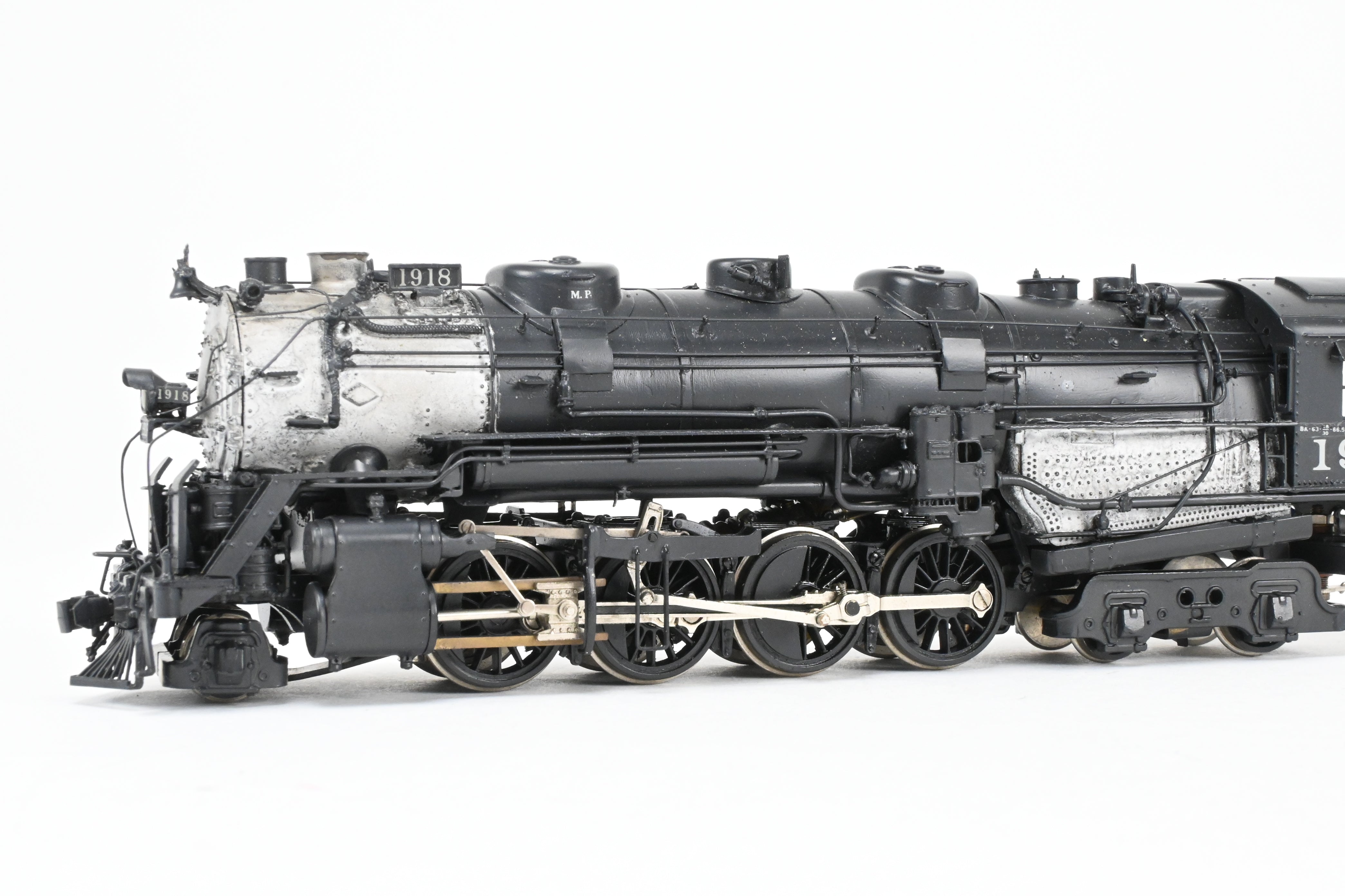 Exquisite HO Scale Brass Custom-Made Joe G. Collias Scratch Built Missouri Pacific Berkshire 2-8-4 Locomotive Model No. 1918, a One-of-a-Kind Collector's Item from 1918