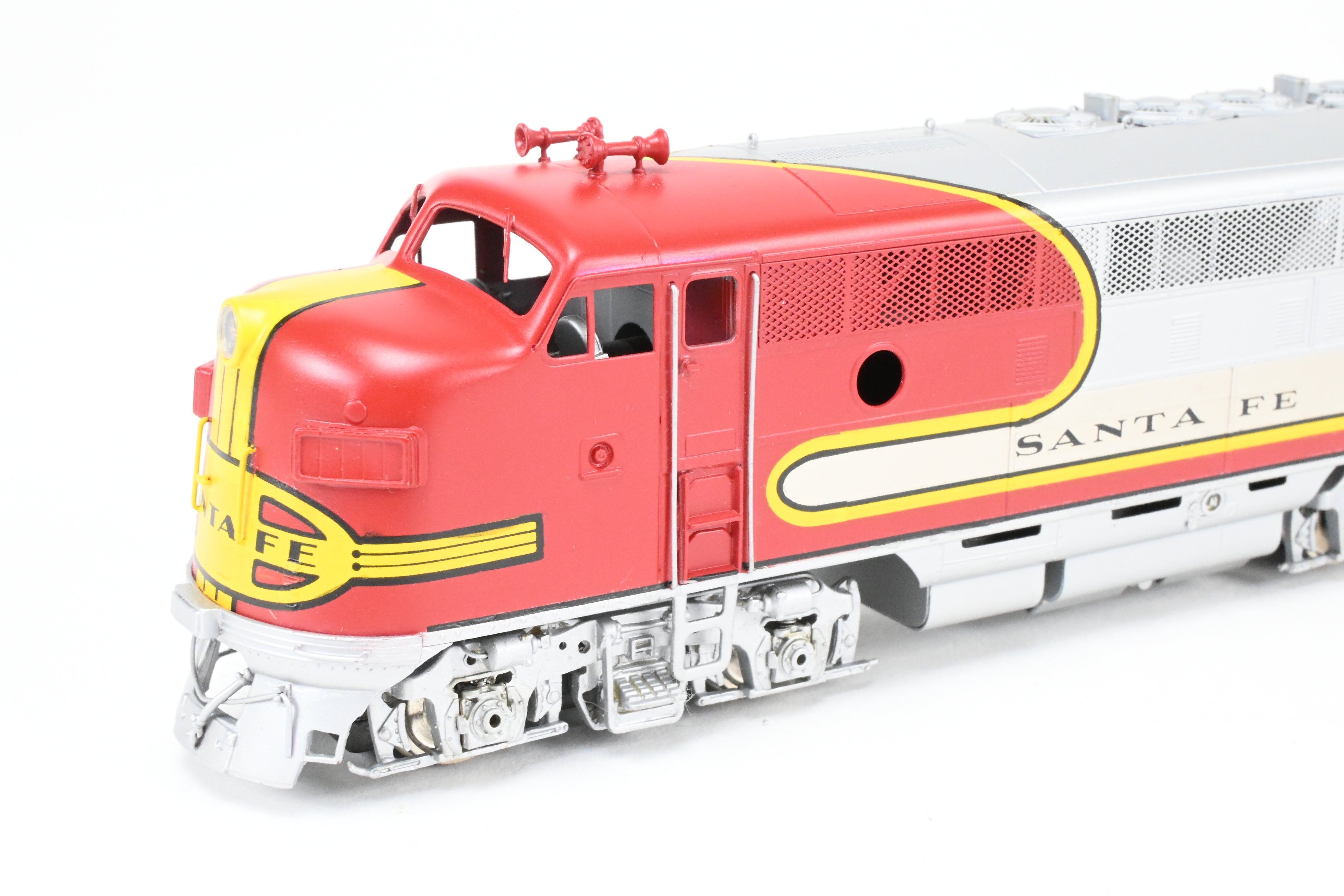 High - Quality HO Scale Brass Oriental Limited ATSF - Santa Fe EMD F3 Phase II/III 1500 HP A/B/B/A Set with Factory - Applied Plating and Painting for Model Train Enthusiasts
