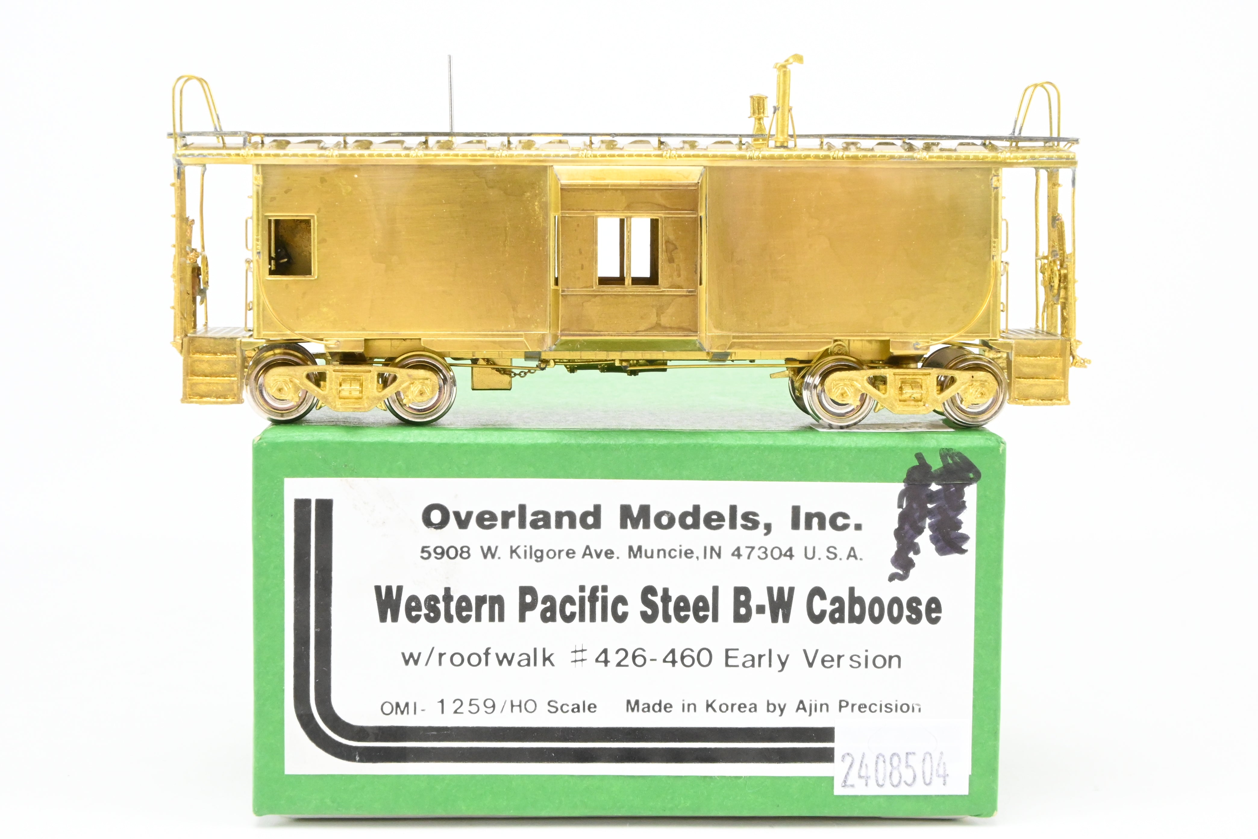 HO Brass OMI WP Western Pacific Early Version Bay Window Caboose #426 - 460 with Roof Walk
