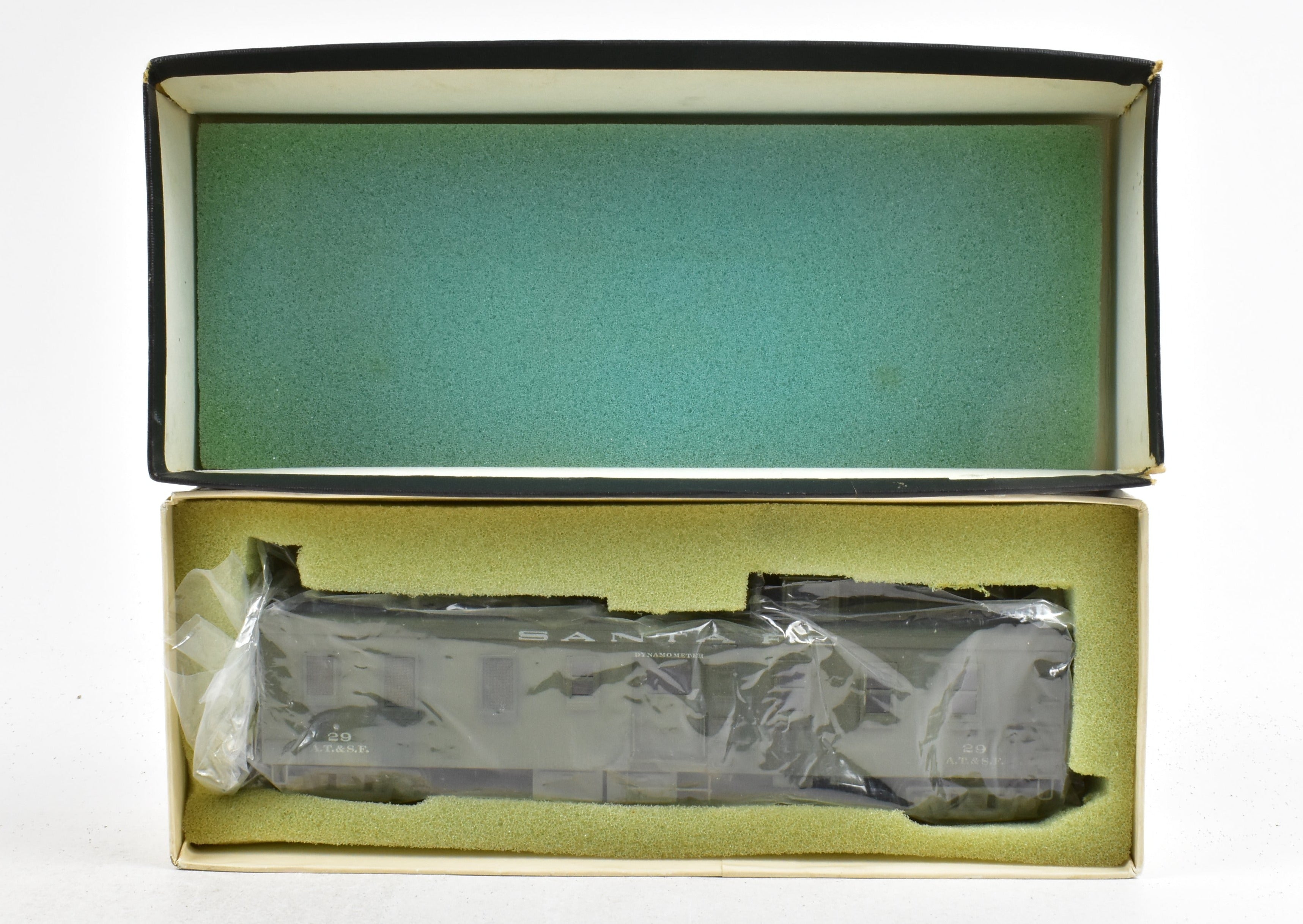 HO Scale Brass Hallmark Models ATSF - Santa Fe Dynamometer Car No. 29, Professionally Custom Painted and Artfully Weathered for Model Train Enthusiasts