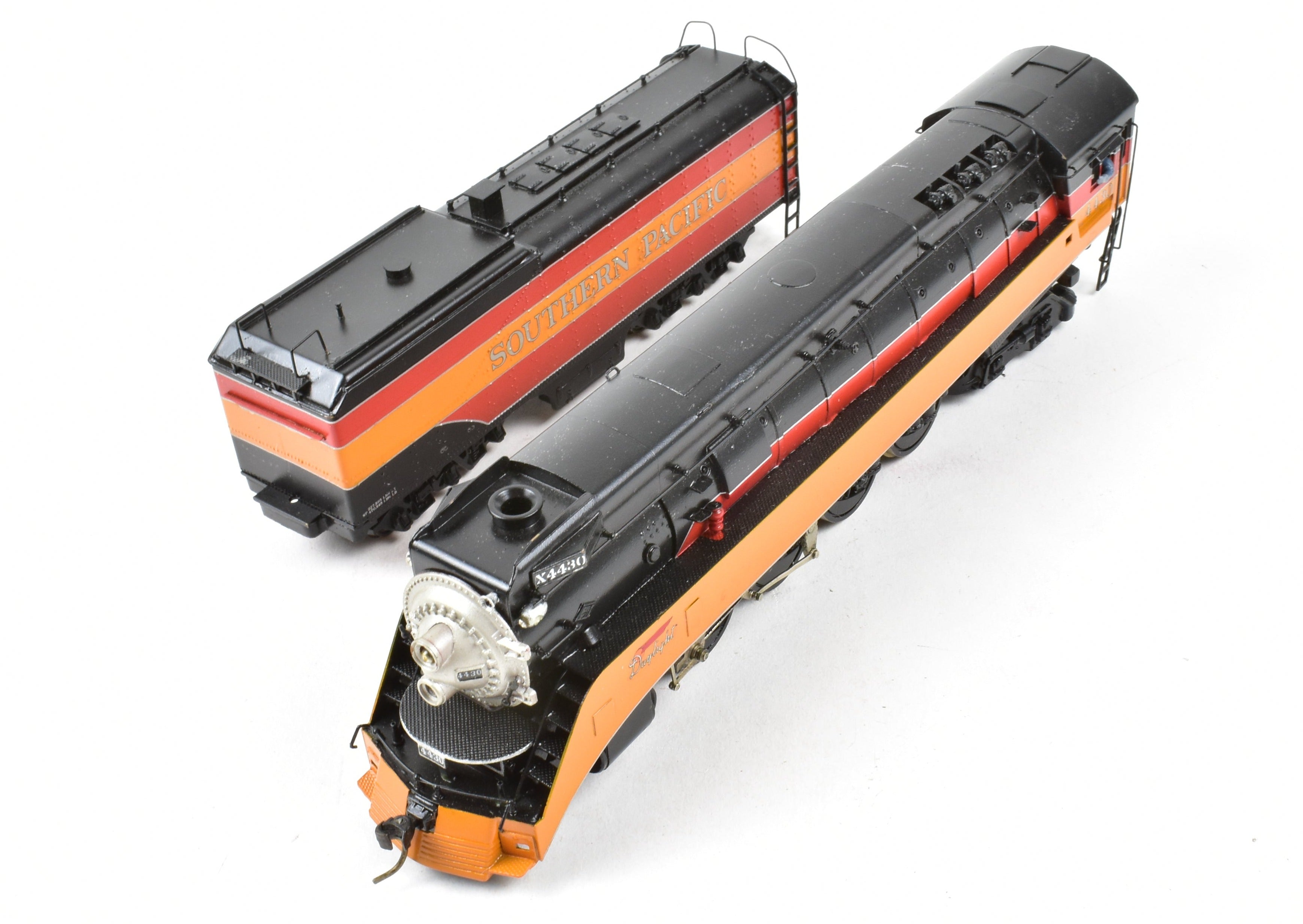 High - Quality HO Scale Brass Pacific Fast Mail (PFM) Model - United SP - Southern Pacific Class GS - 4 4 - 8 - 4 Locomotive with Custom - Painted Daylight Finish