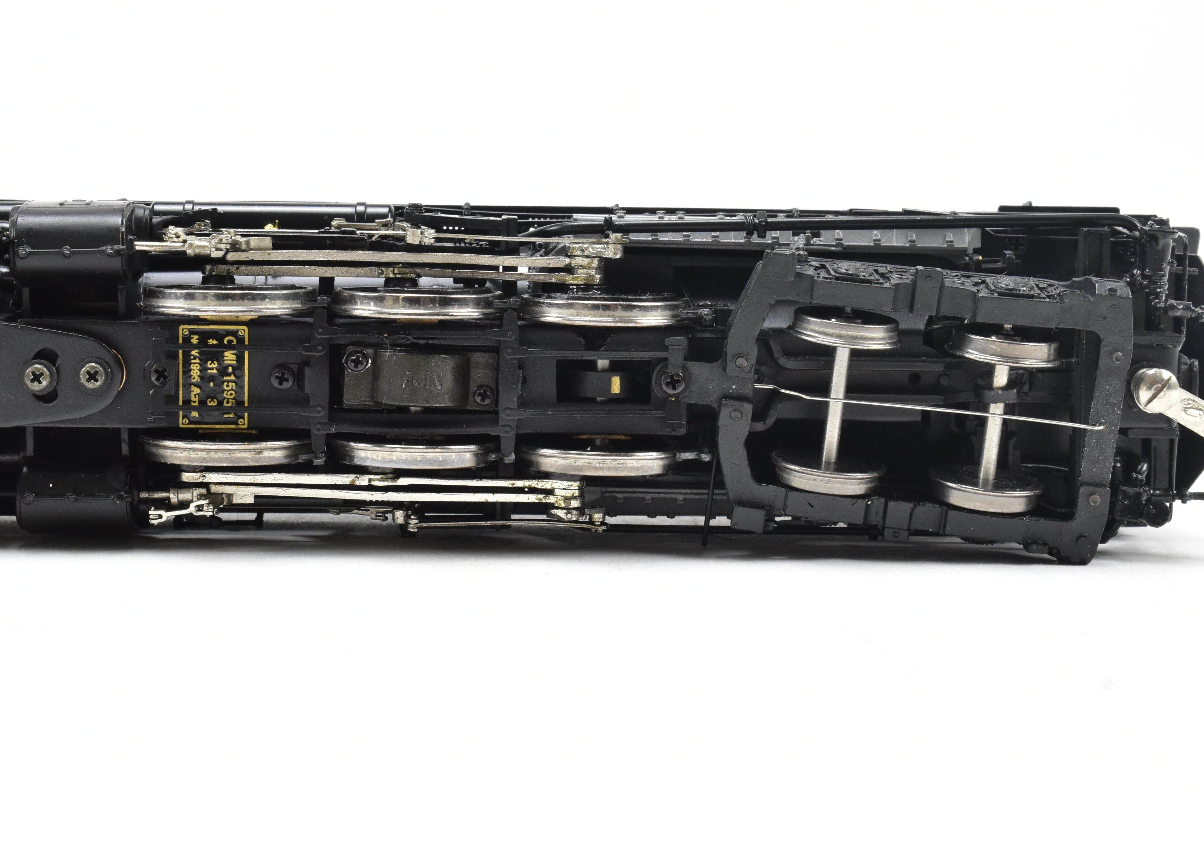 HO Scale Brass Union Pacific 4-6-6-4 Challenger FP 3985 Excursion Model by Overland