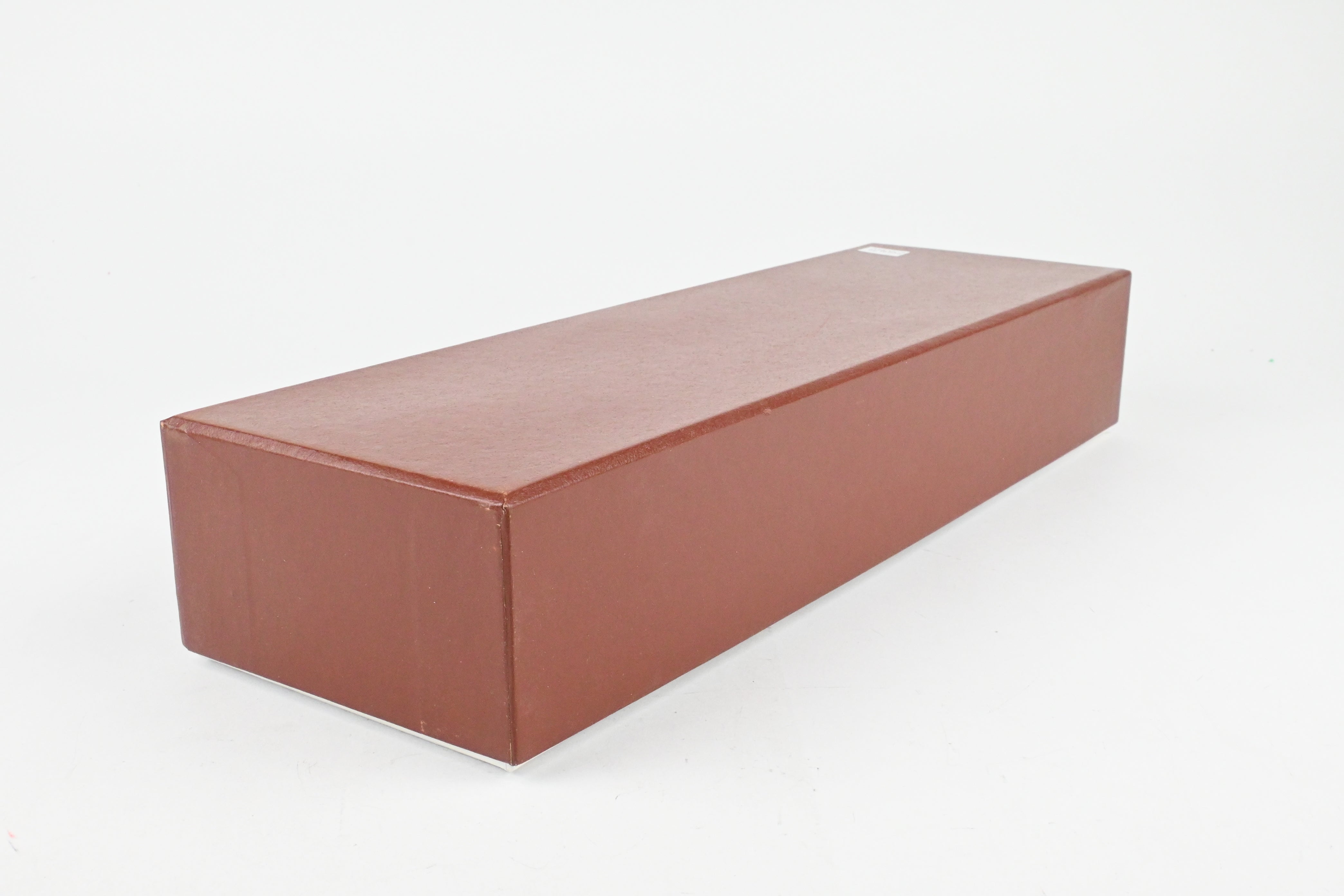 HO Scale Brass Northern Pacific Water Baggage Car with Wood Doors Model by W&R Enterprises, Featuring FP Loewy Design and Car Number 1651