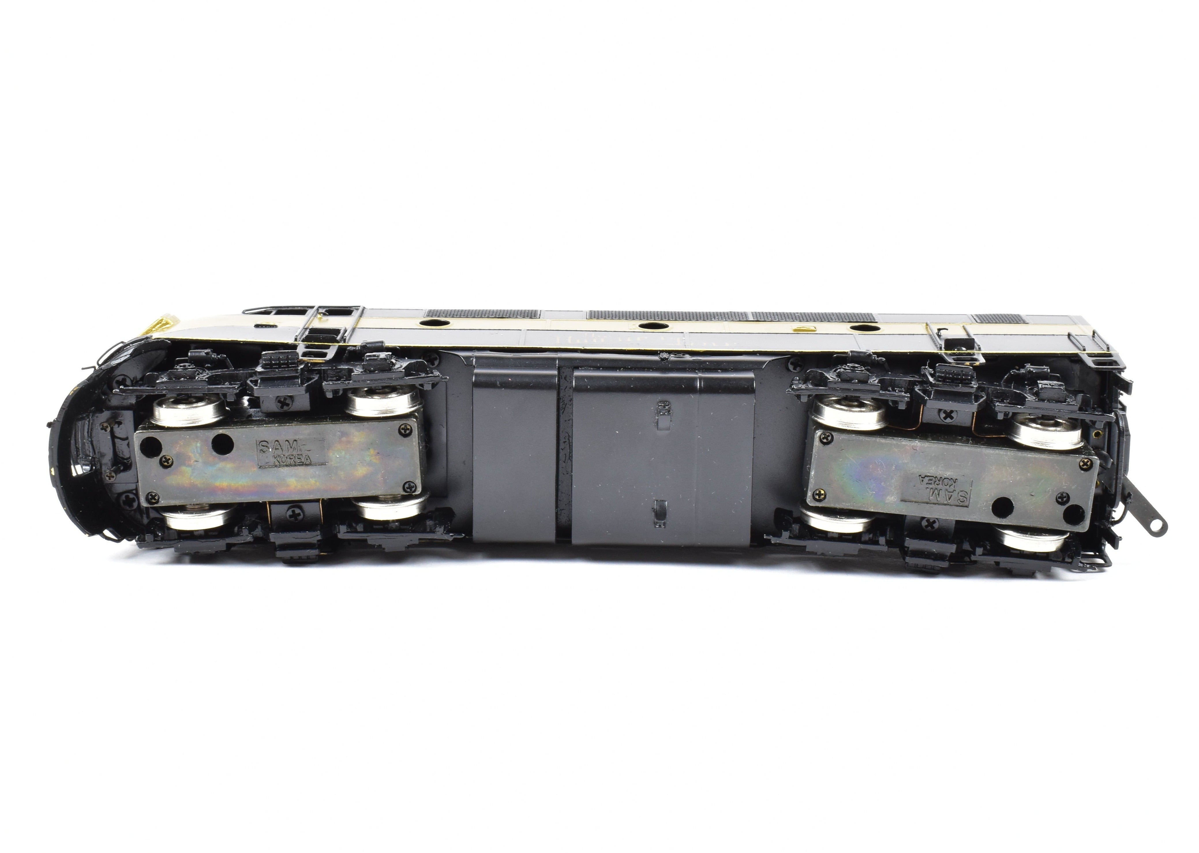 HO Brass Oriental Limited CIL Monon EMD F3A PH II Factory Painted in Elegant Black and Gold