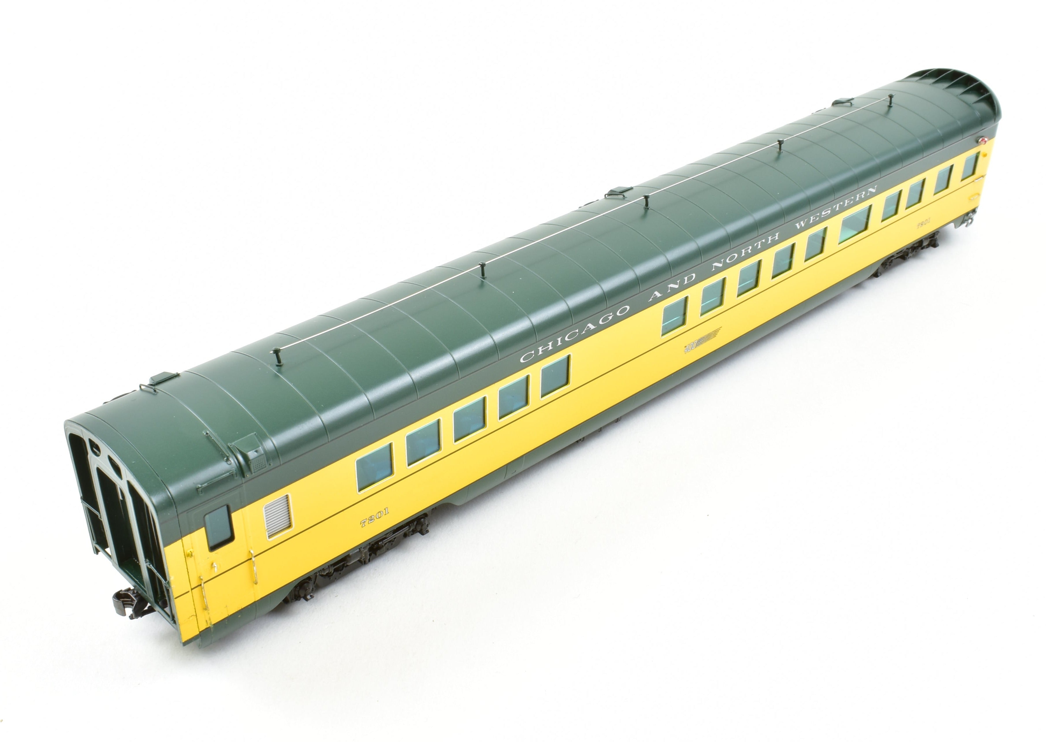 HO Scale Brass C&NW - Chicago and North Western 400 Observation FP 7201 Railway Classic Model